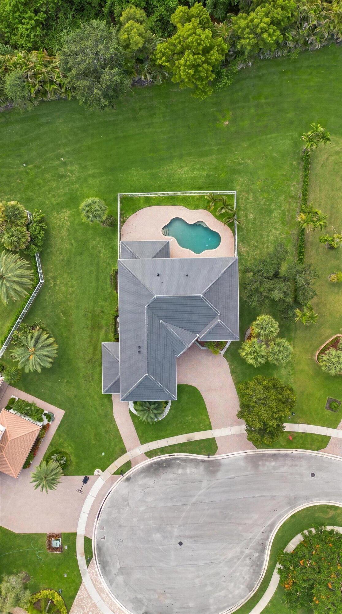 ISLES AT WELLINGTON - Residential