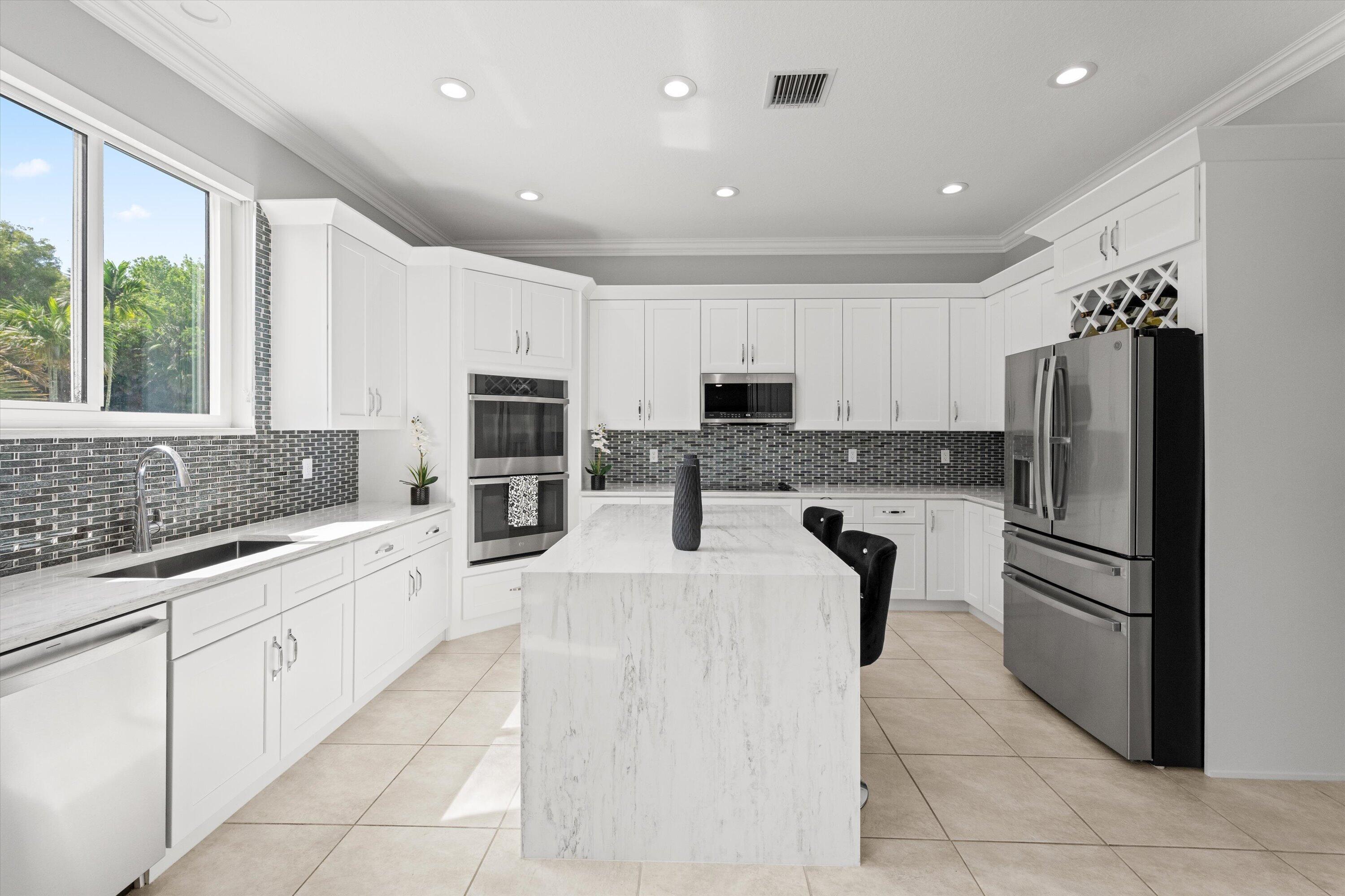 ISLES AT WELLINGTON - Residential
