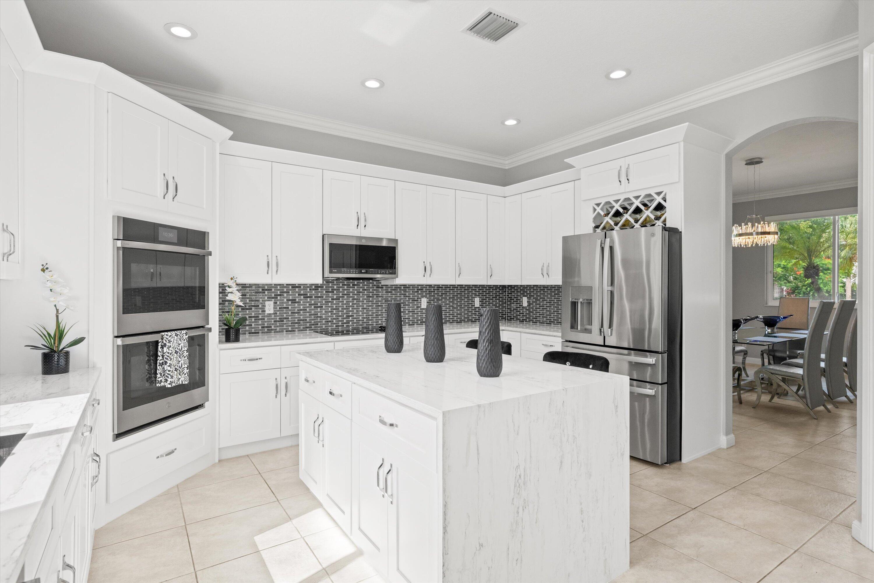 ISLES AT WELLINGTON - Residential