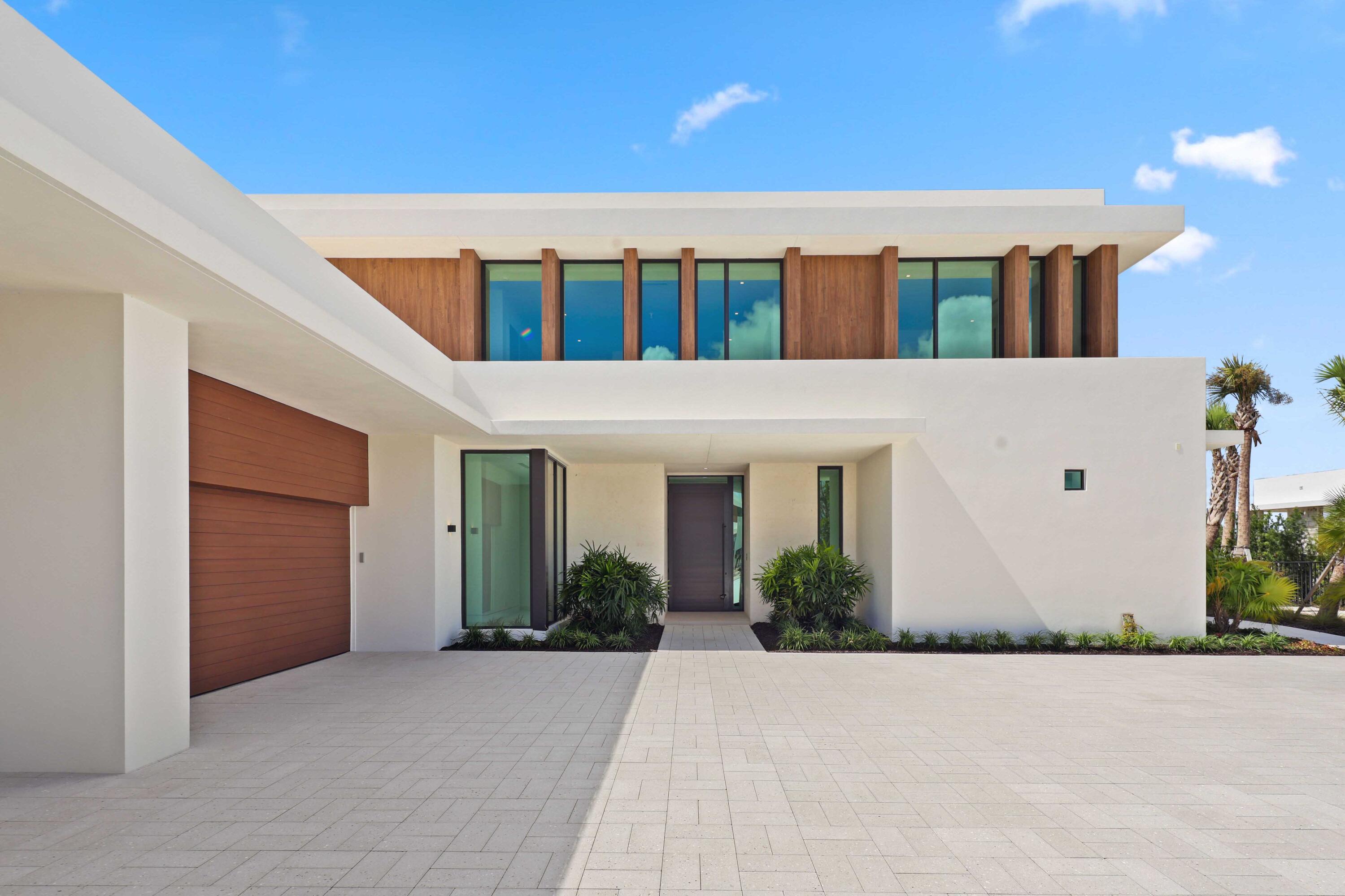 PANTHER NATIONAL AT AVENIR POD - Residential