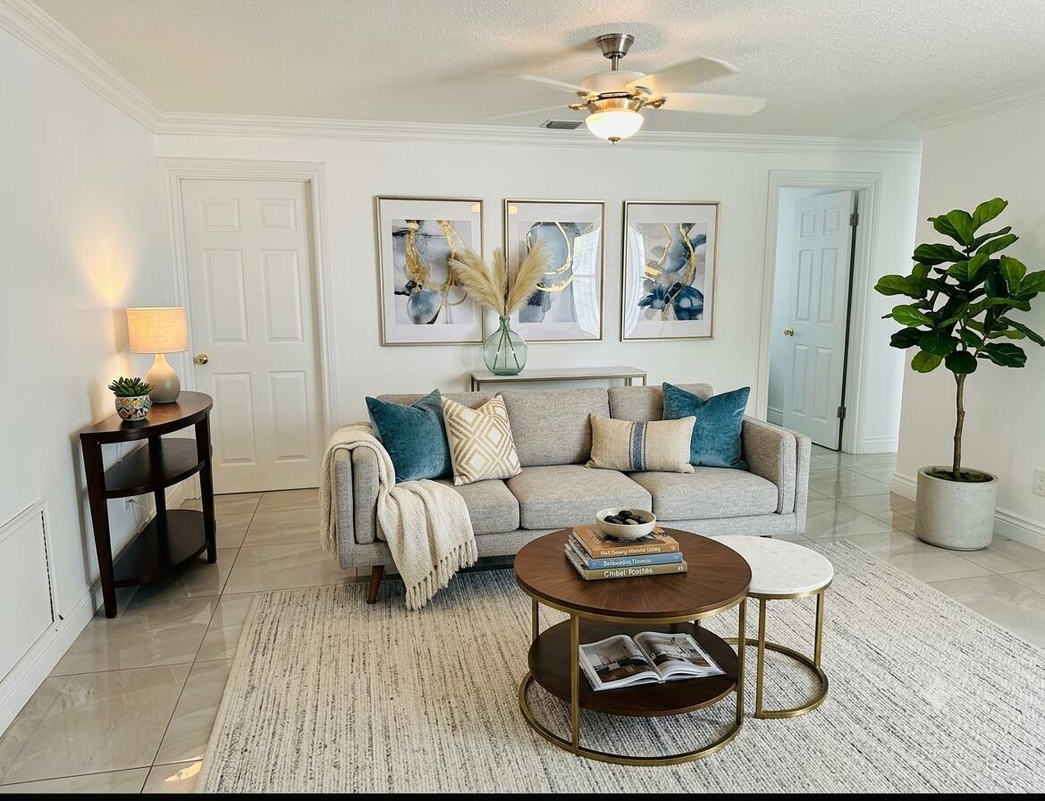 UNIVERSITY HEIGHTS 1ST ADD - Residential Lease
