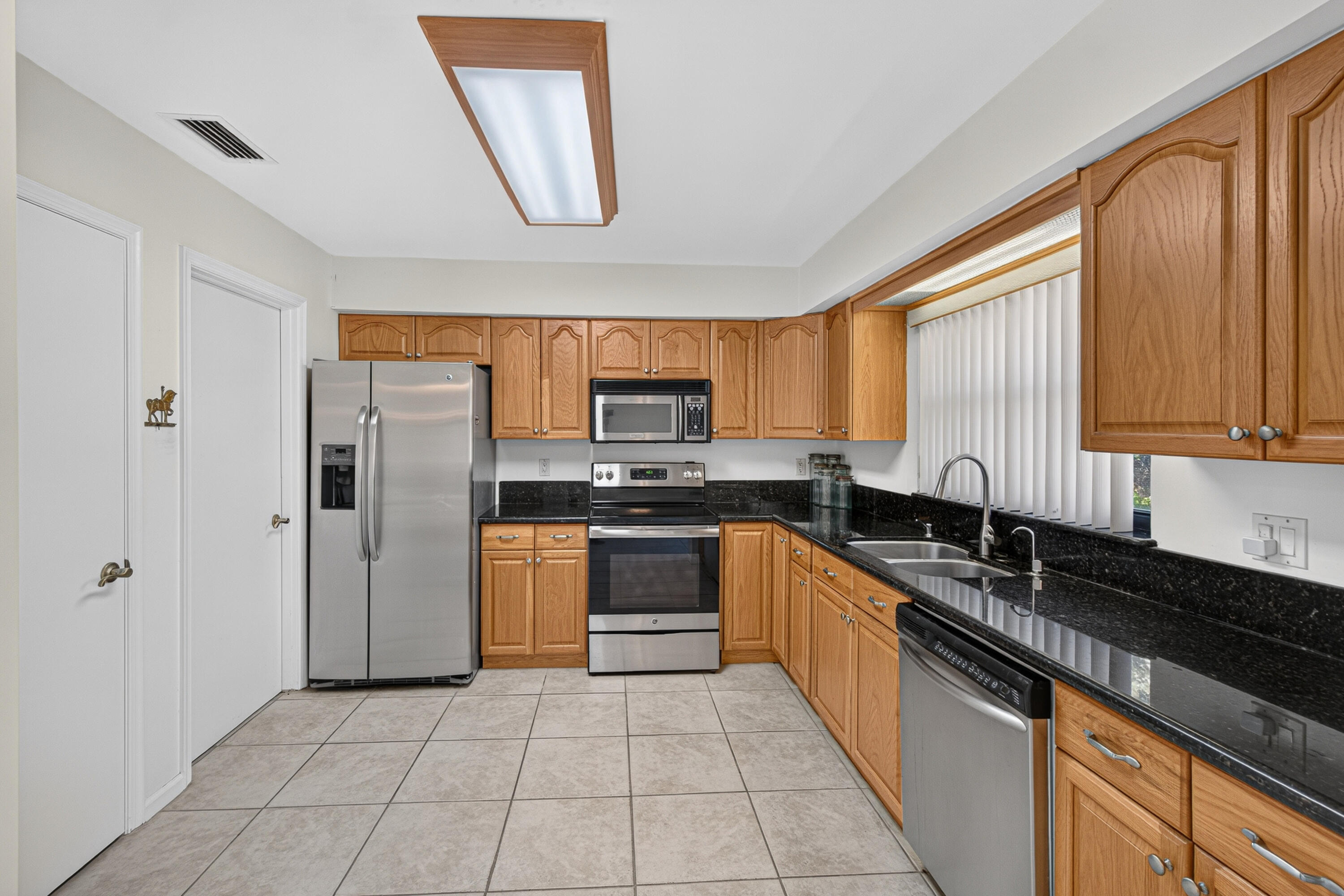 BENT TREE VILLAS WEST CONDO - Residential