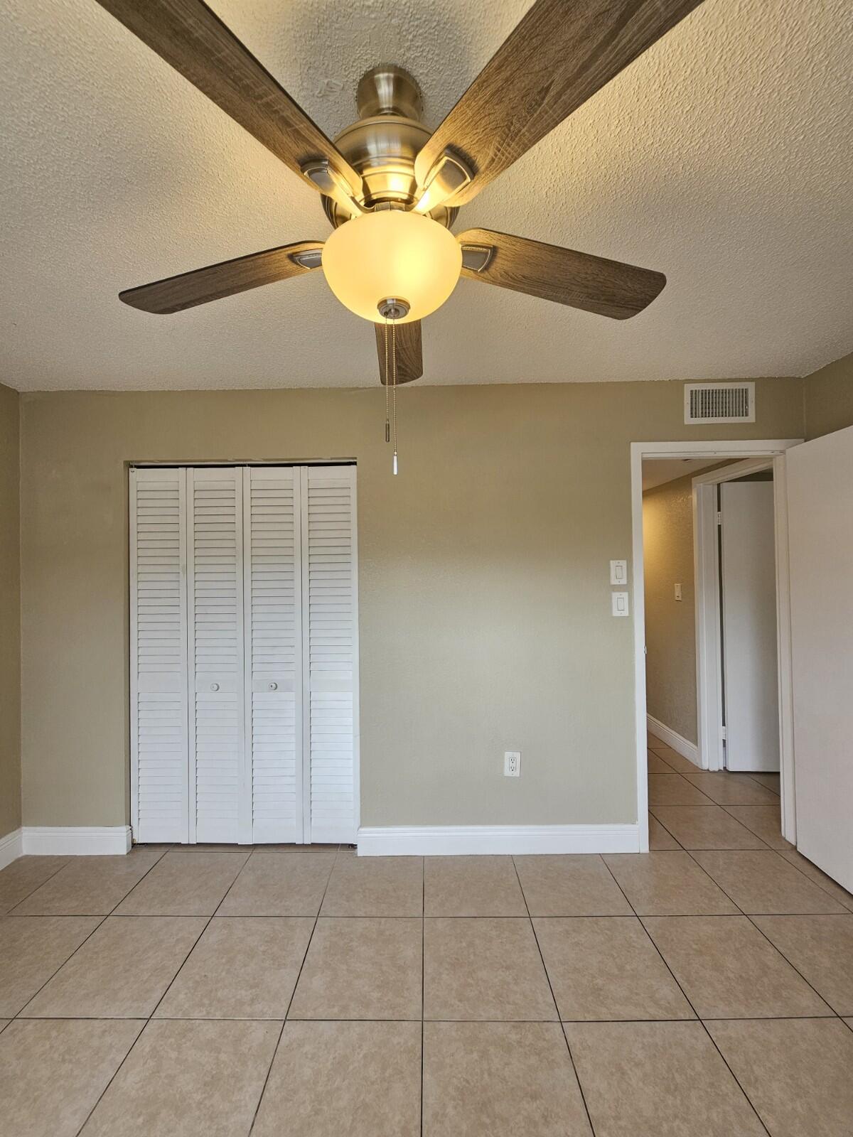 HERITAGE CIRCLE CONDO - Residential Lease