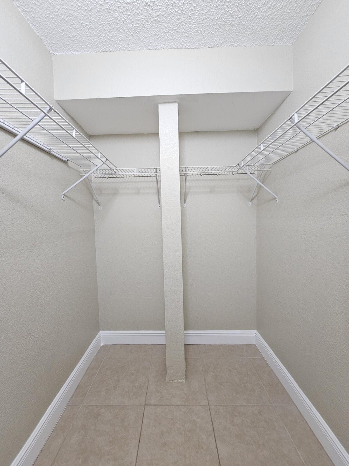 HERITAGE CIRCLE CONDO - Residential Lease