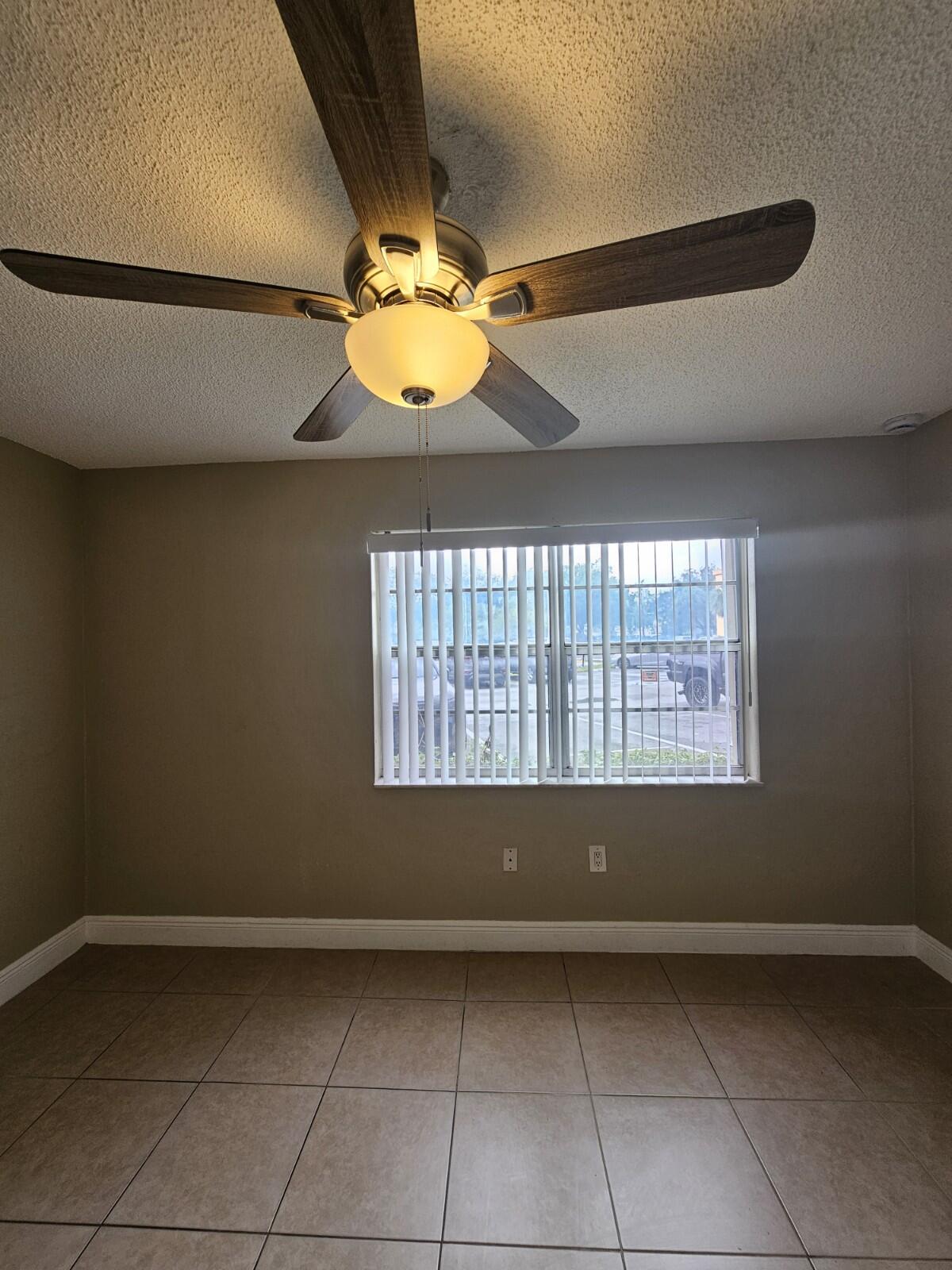HERITAGE CIRCLE CONDO - Residential Lease