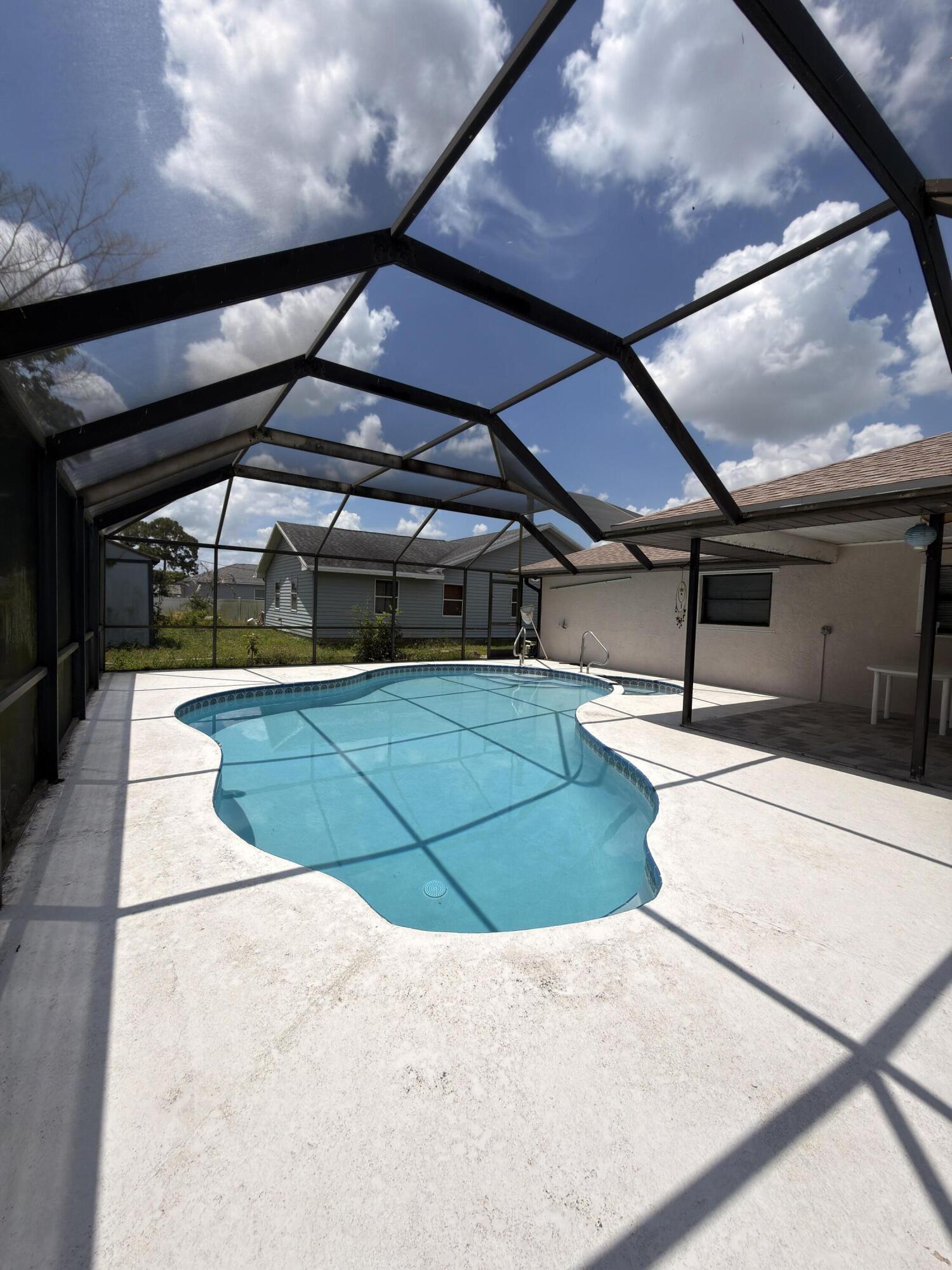 PORT ST LUCIE SECTION 2 - Residential
