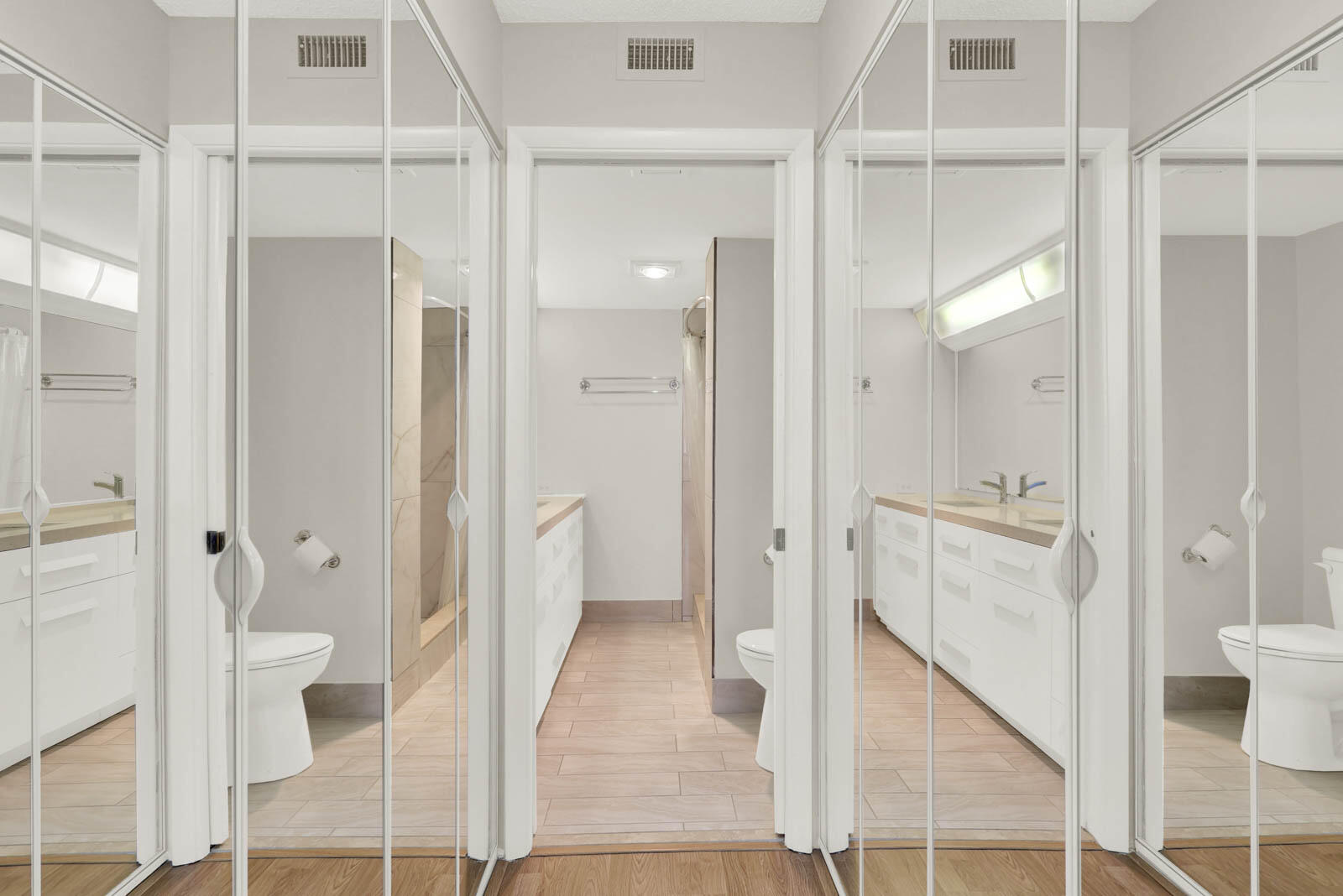 CIRCLE BAY YACHT CLUB CONDO - Residential
