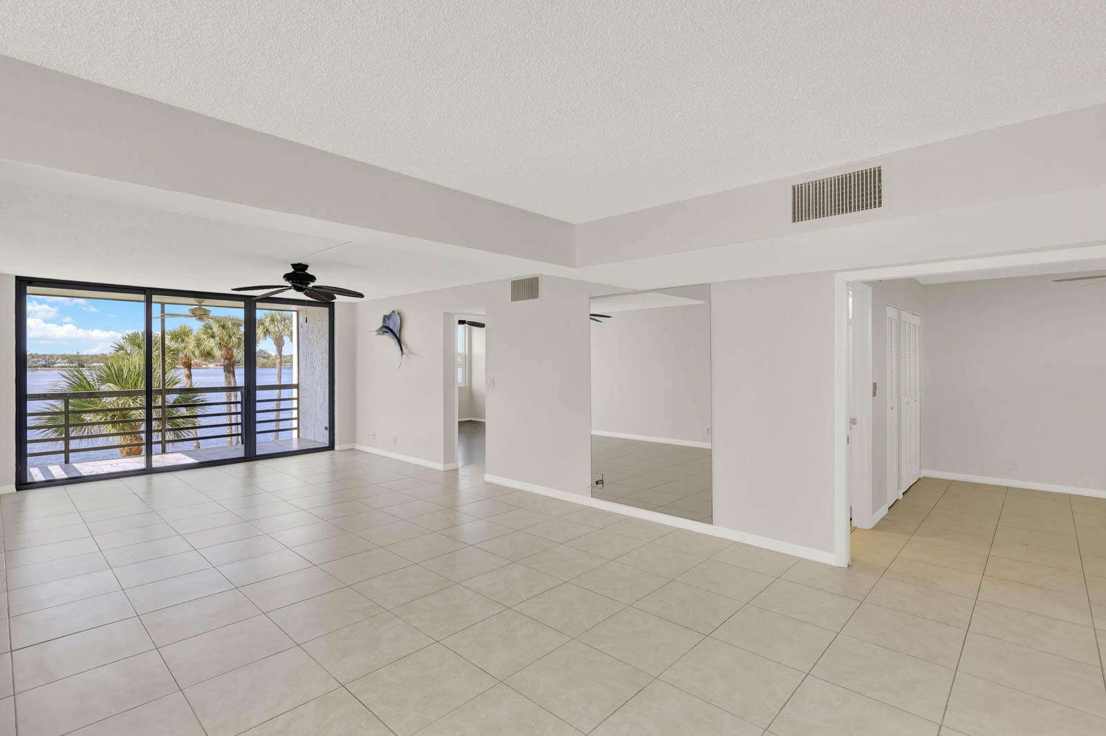 CIRCLE BAY YACHT CLUB CONDO - Residential