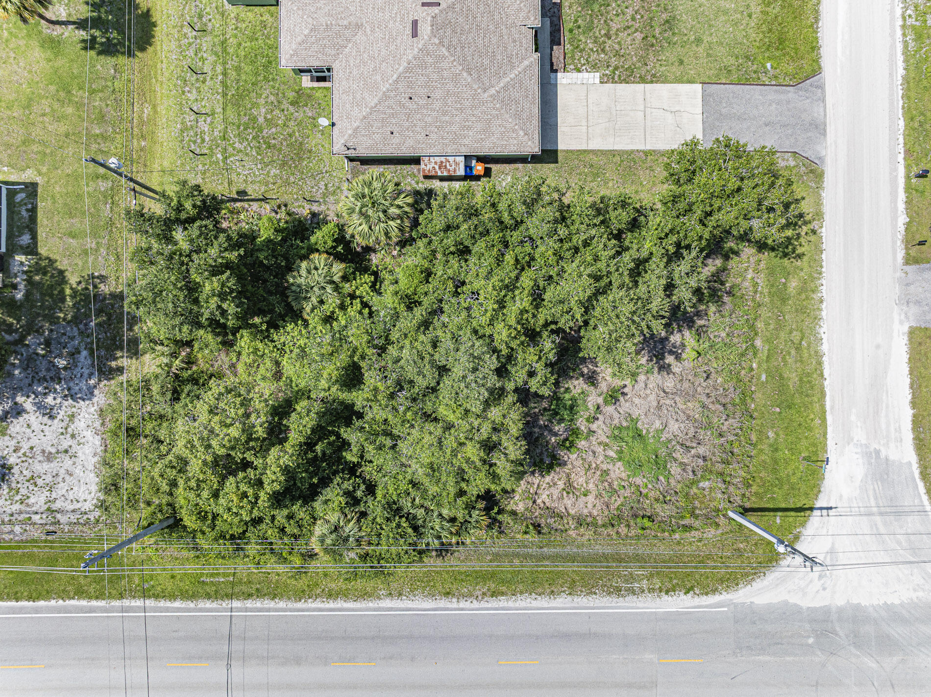 VERO LAKE ESTATES UNIT O - Land