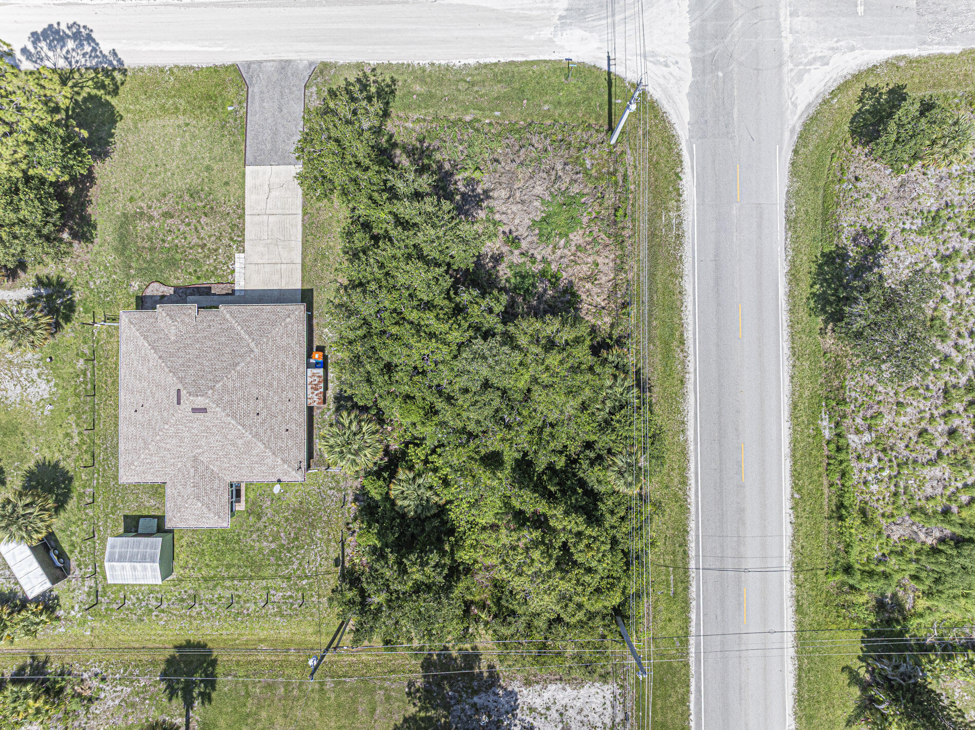 VERO LAKE ESTATES UNIT O - Land