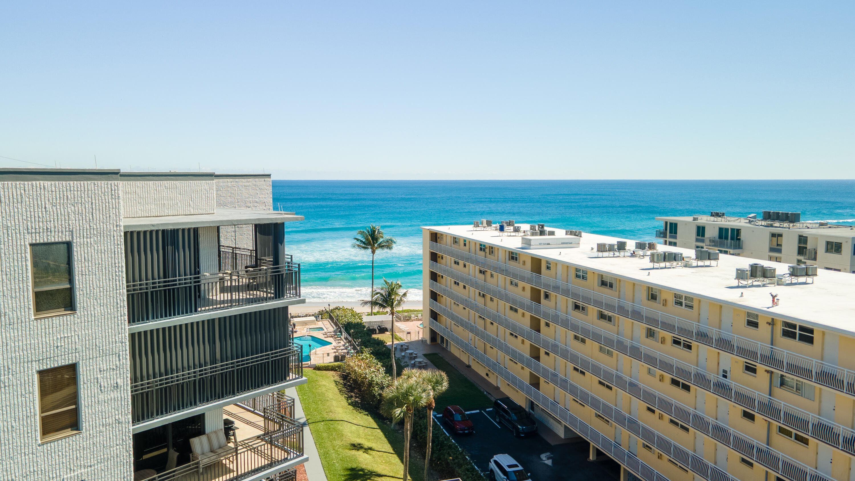 OVERLOOK CONDO - Residential