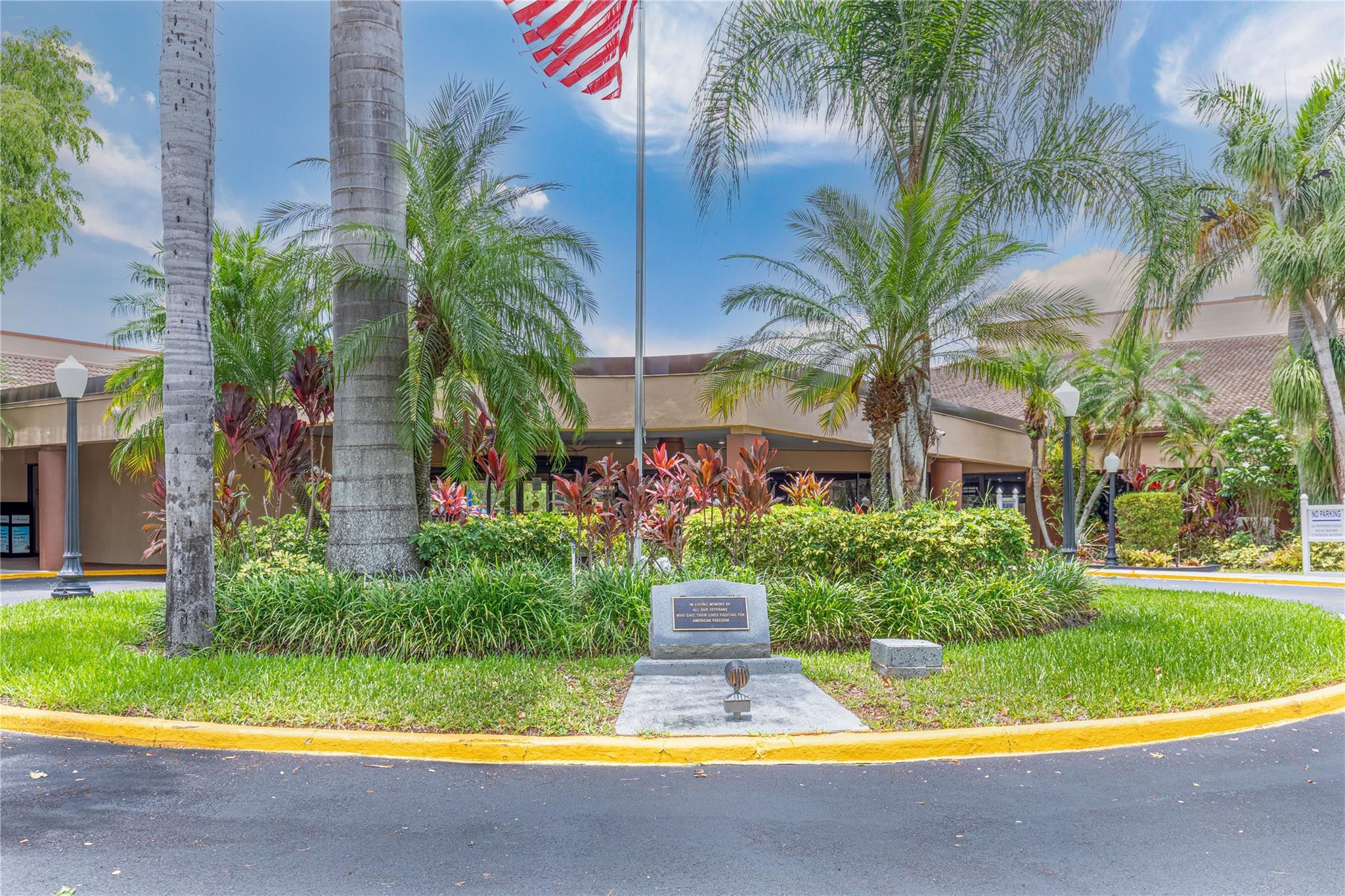 SUNRISE LAKES PHASE 3 - Residential