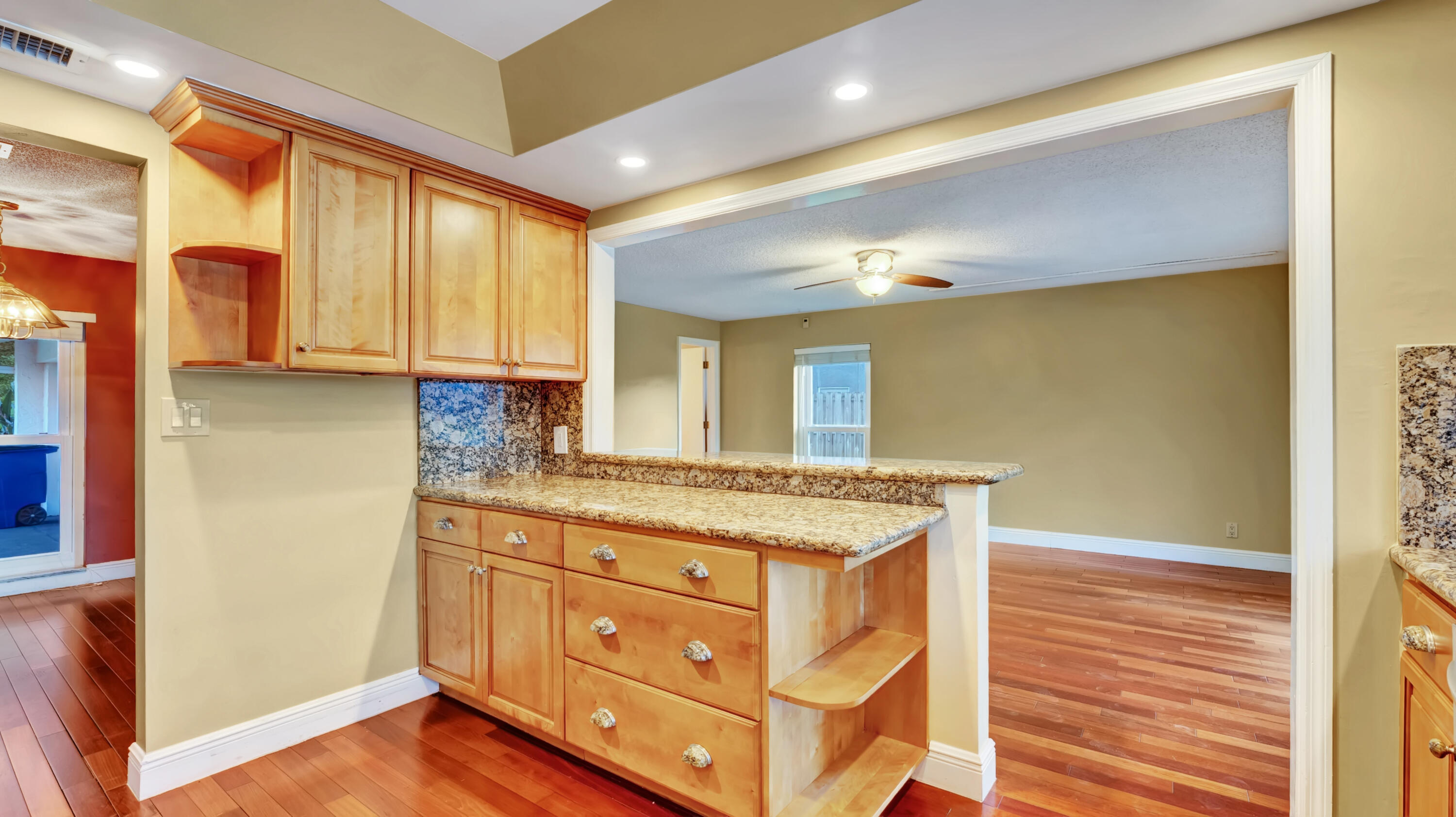 GUARDIAN ESTATES - Residential