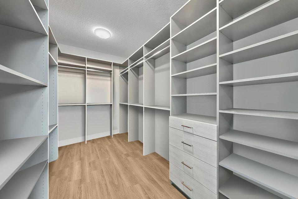 ARTISTRY - Residential