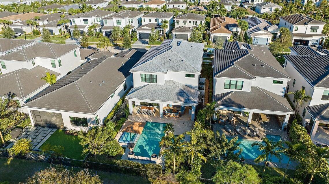 ARTISTRY - Residential