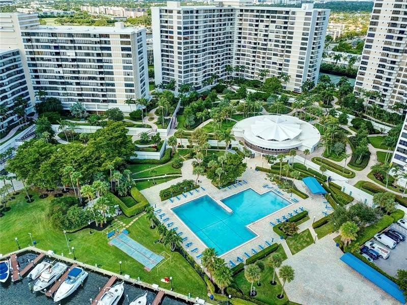 OLYMPUS CONDO PHASE - Residential