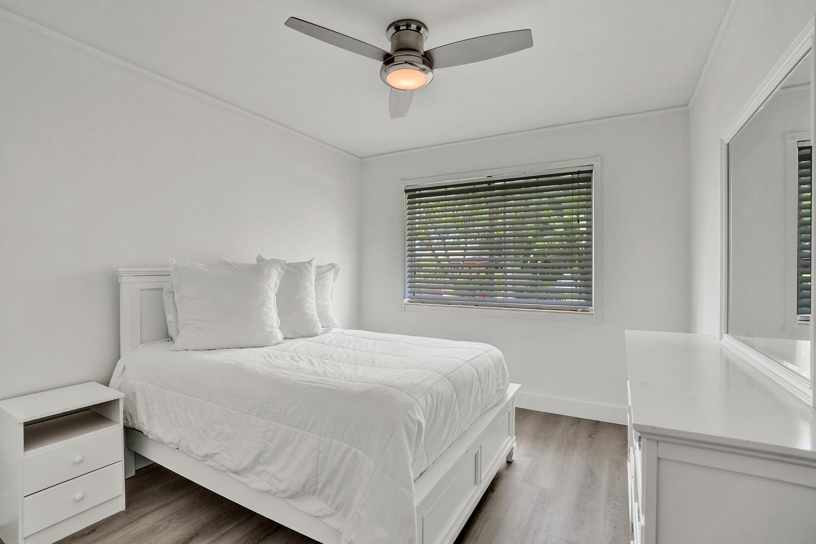 MIDDLE RIVER ESTATES - Residential