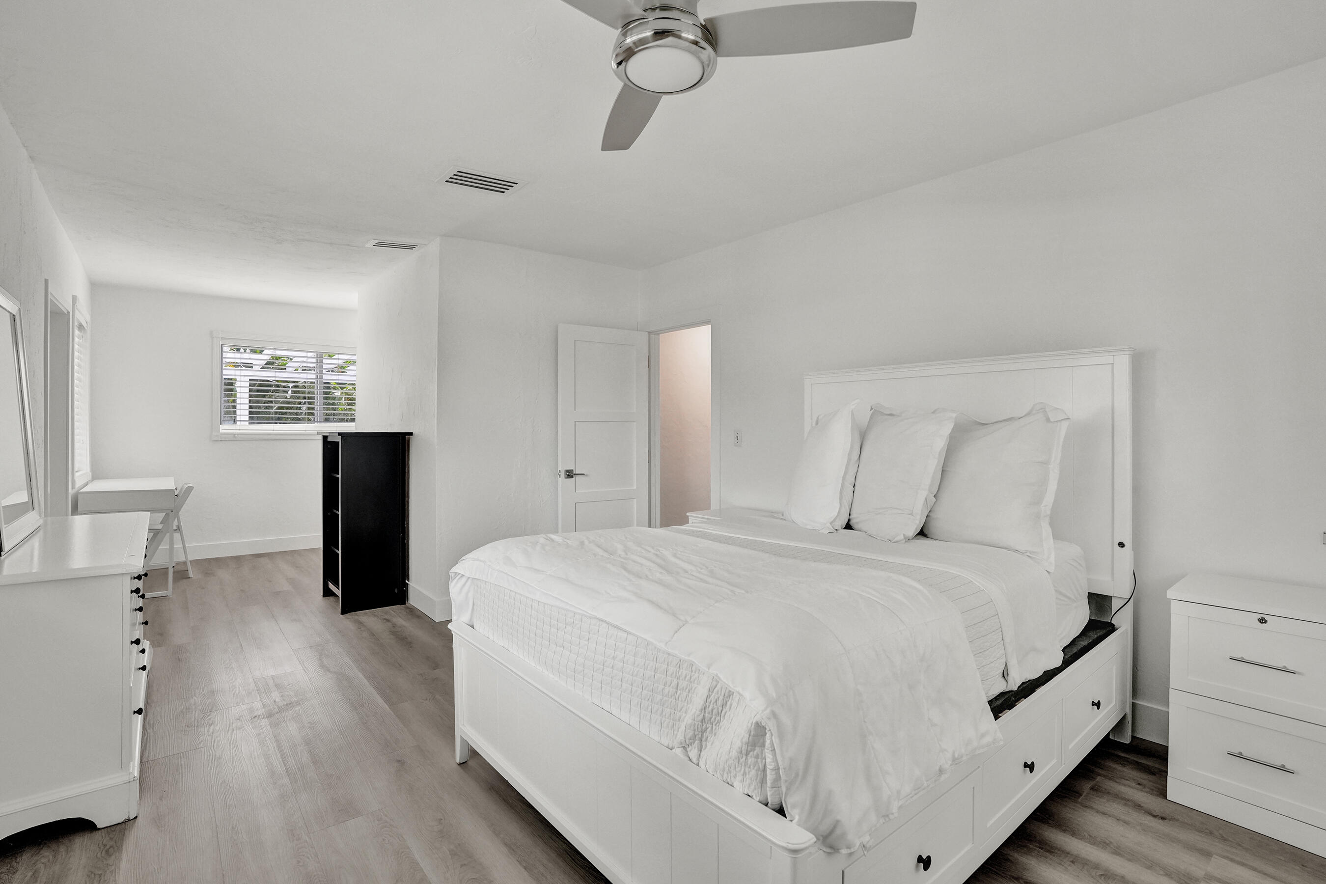 MIDDLE RIVER ESTATES - Residential