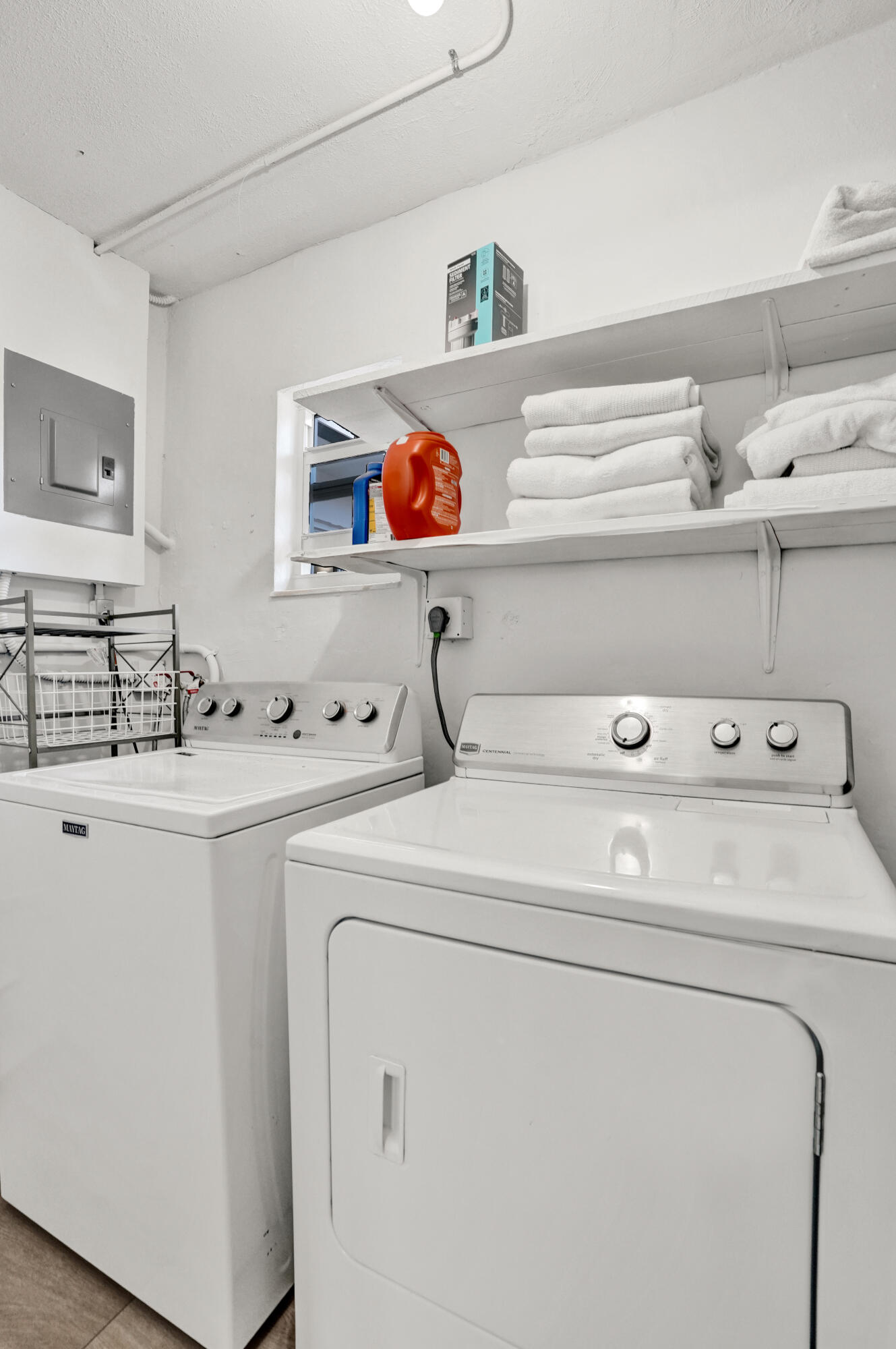 MIDDLE RIVER ESTATES - Residential