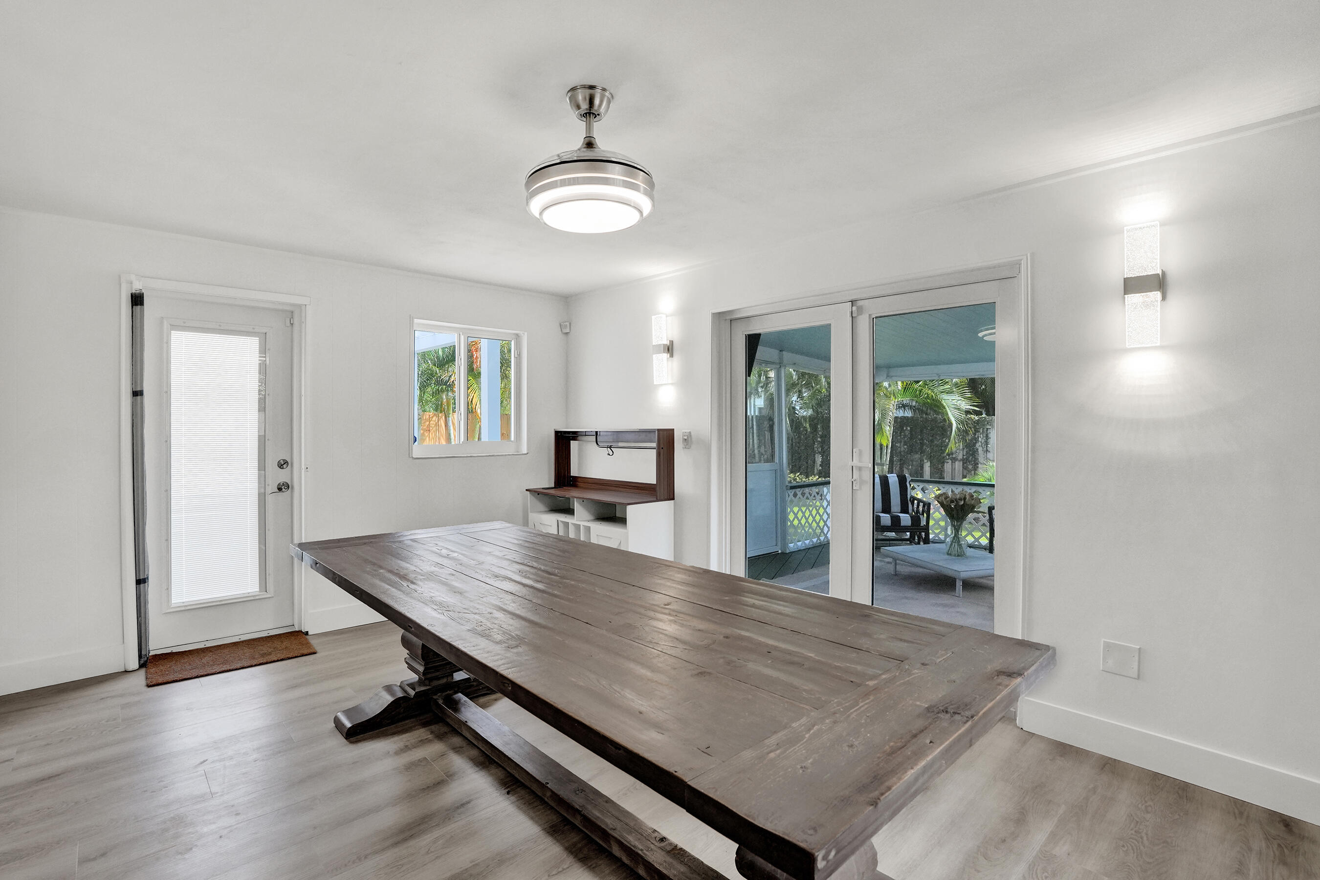 MIDDLE RIVER ESTATES - Residential