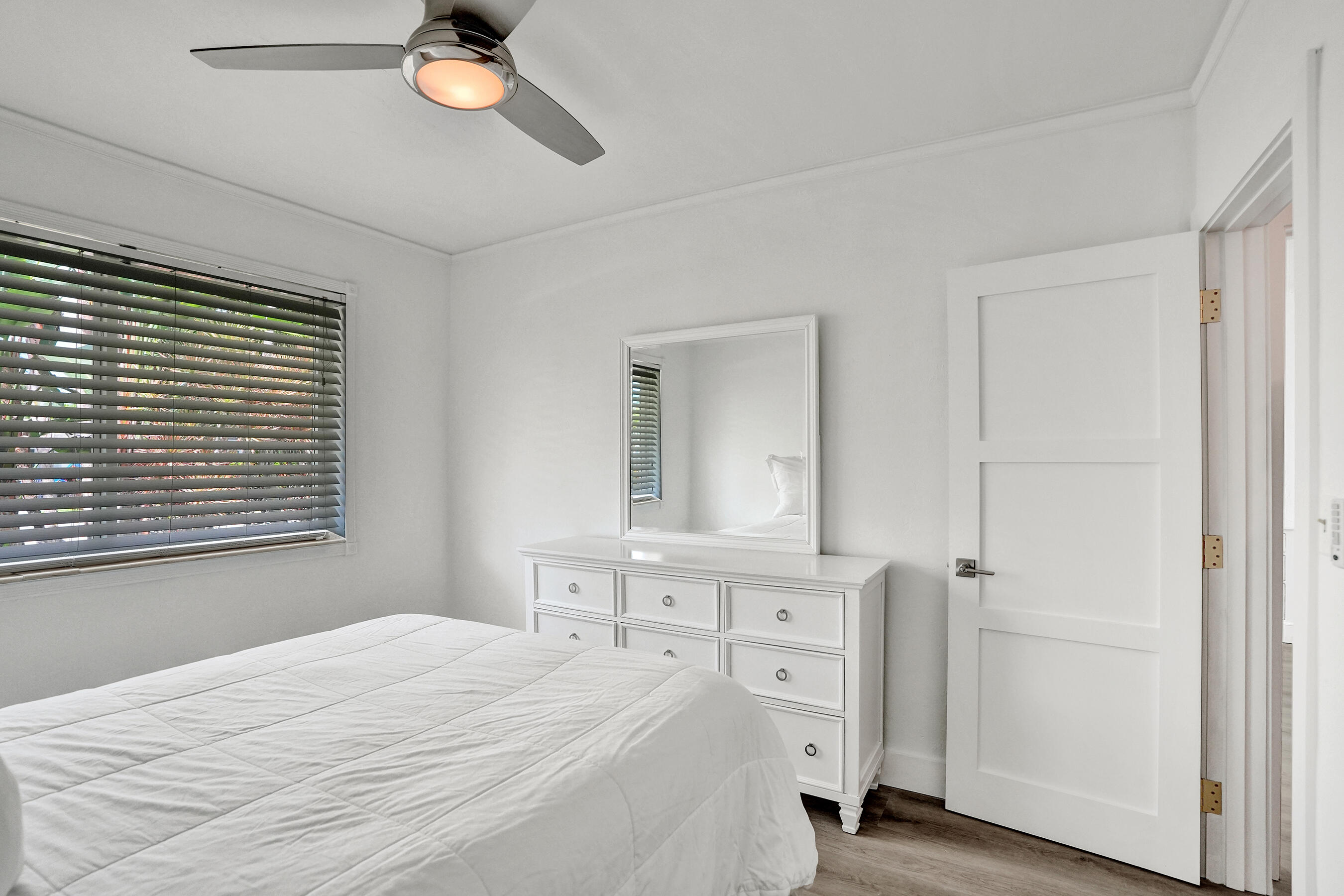MIDDLE RIVER ESTATES - Residential