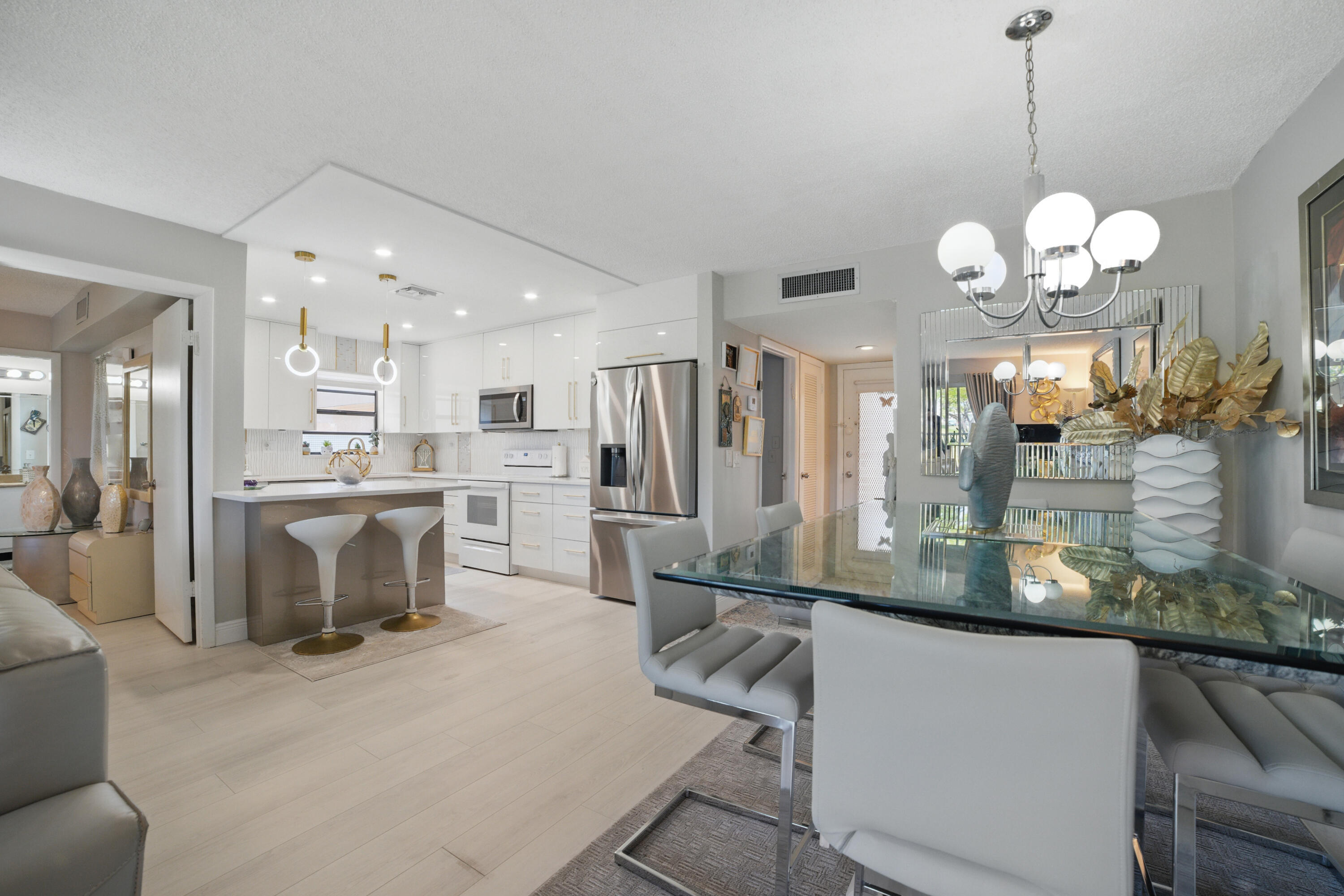 KINGS POINT PIEDMONT CONDOS - Residential Lease