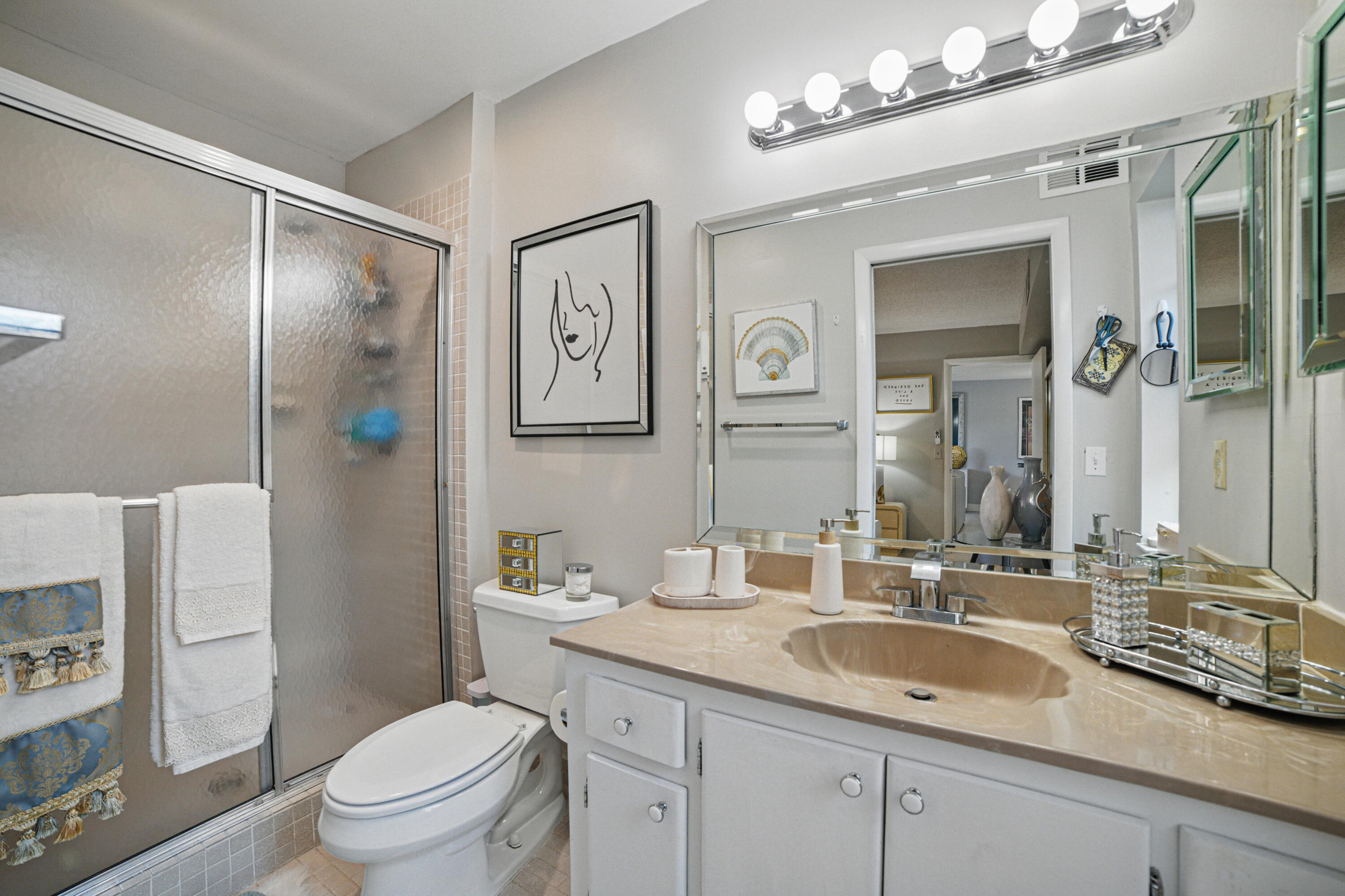 KINGS POINT PIEDMONT CONDOS - Residential Lease