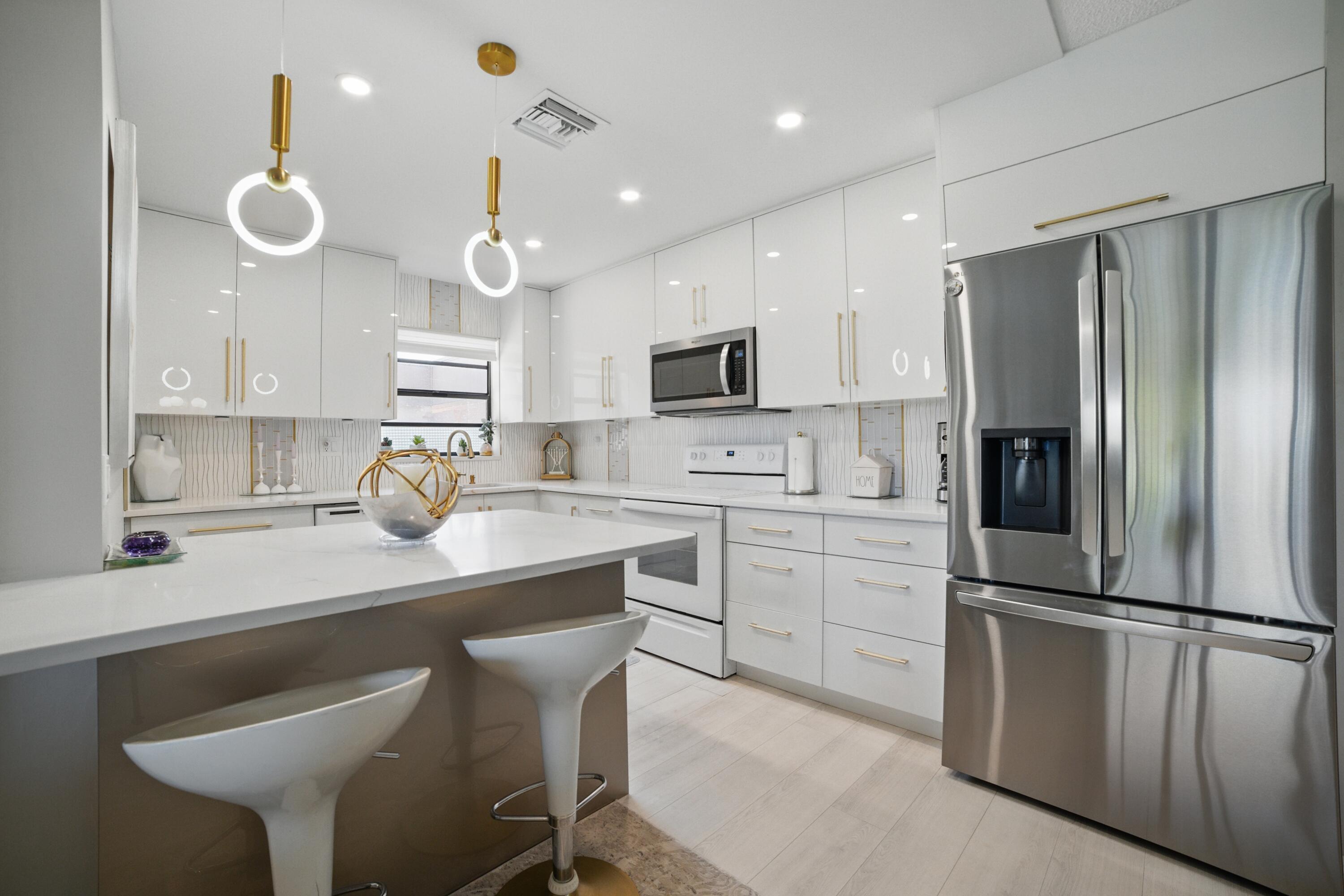 KINGS POINT PIEDMONT CONDOS - Residential Lease
