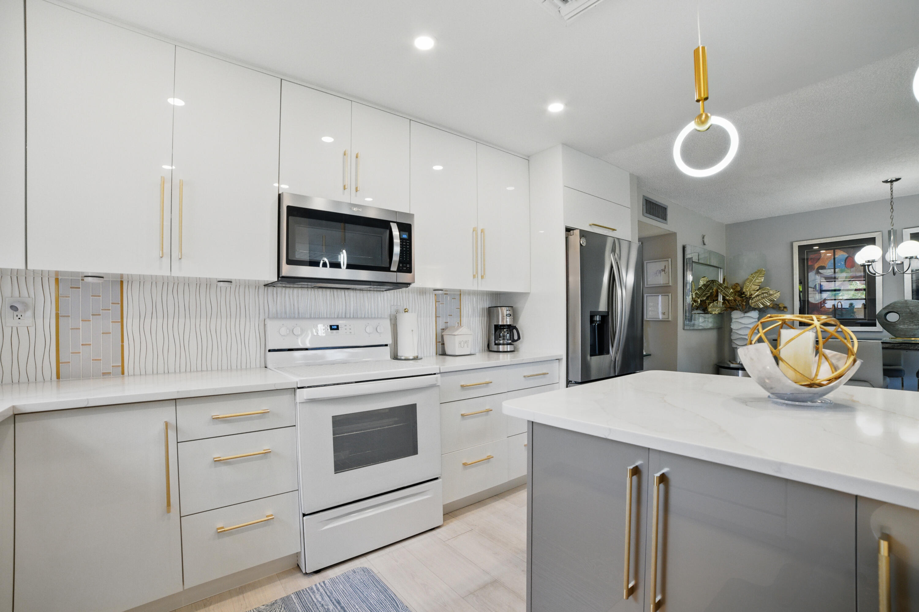 KINGS POINT PIEDMONT CONDOS - Residential Lease