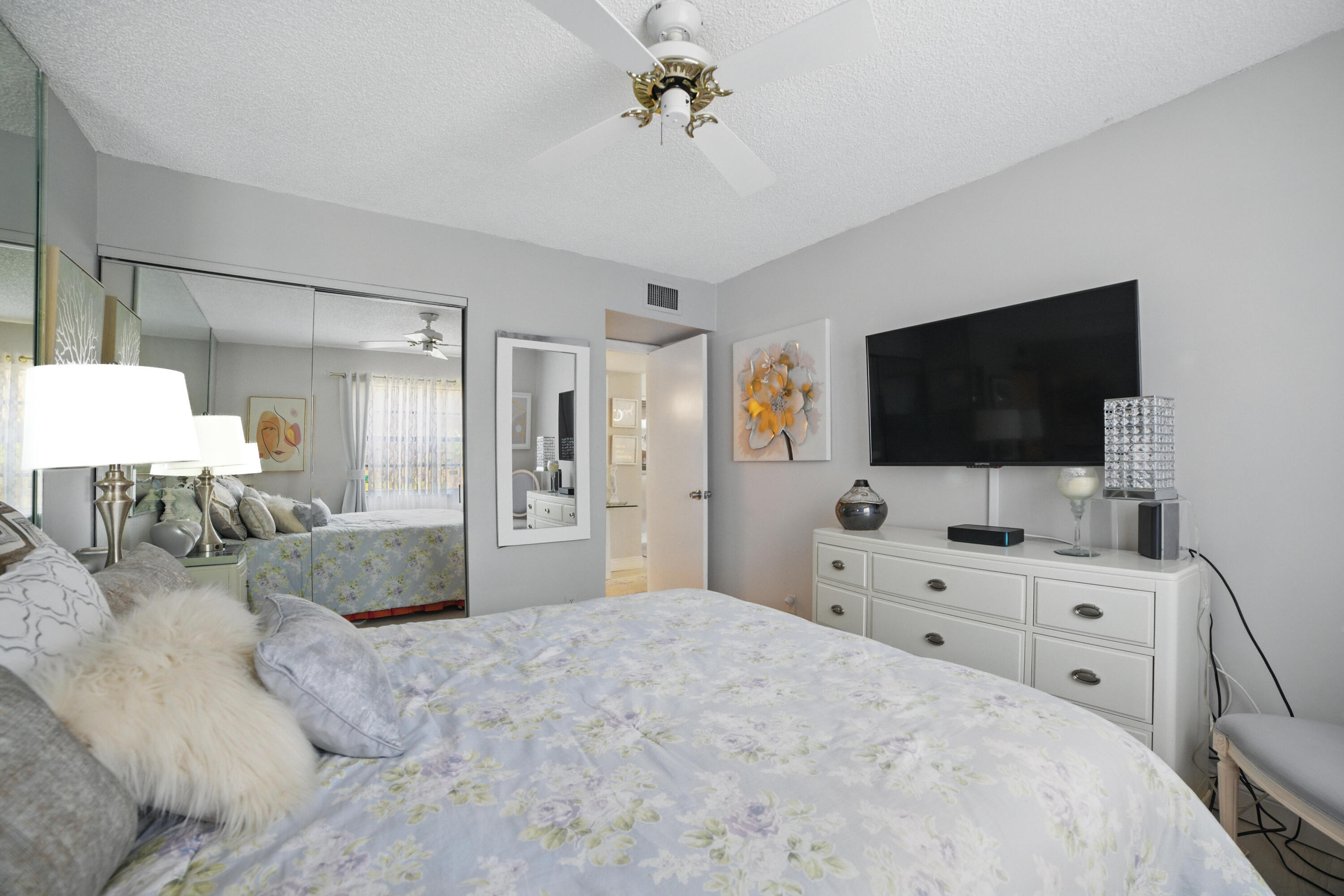 KINGS POINT PIEDMONT CONDOS - Residential Lease