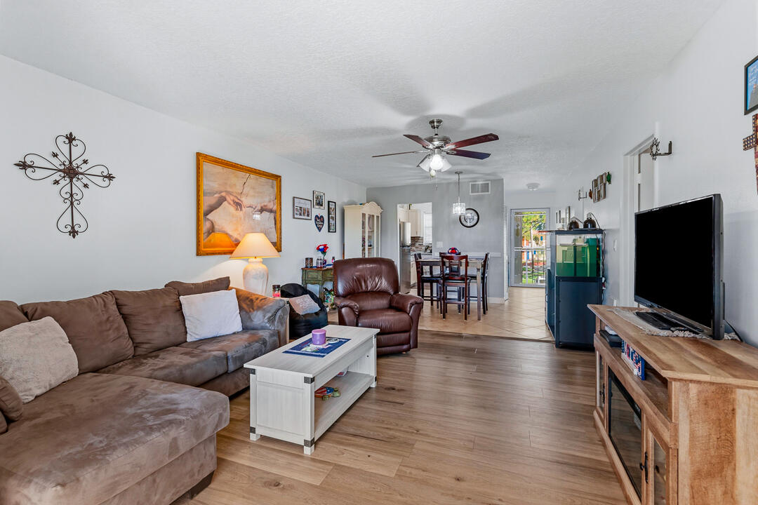 KING MOUNTAIN CONDO (AKA MONTEREY YACHT & COUNTRY - Residential