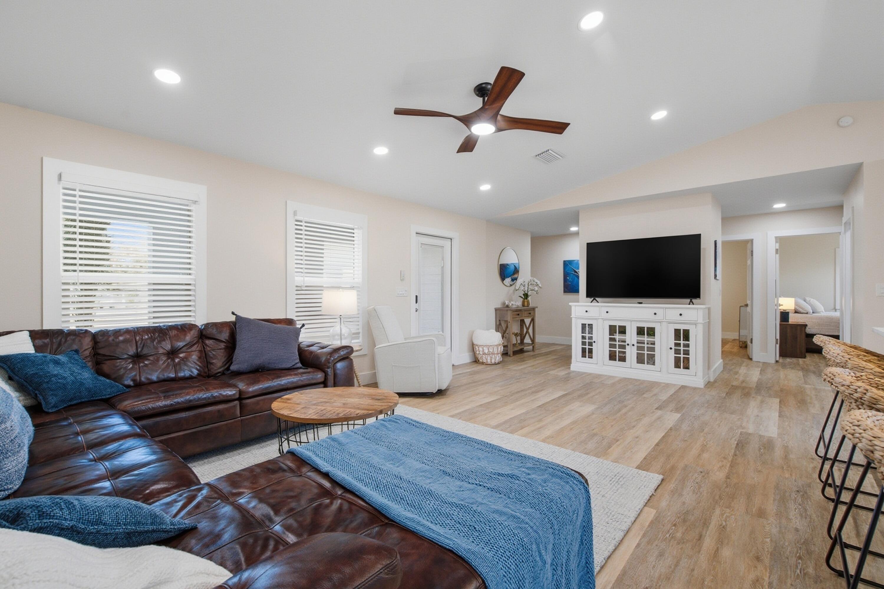 ROCKY POINT ESTATES - Residential