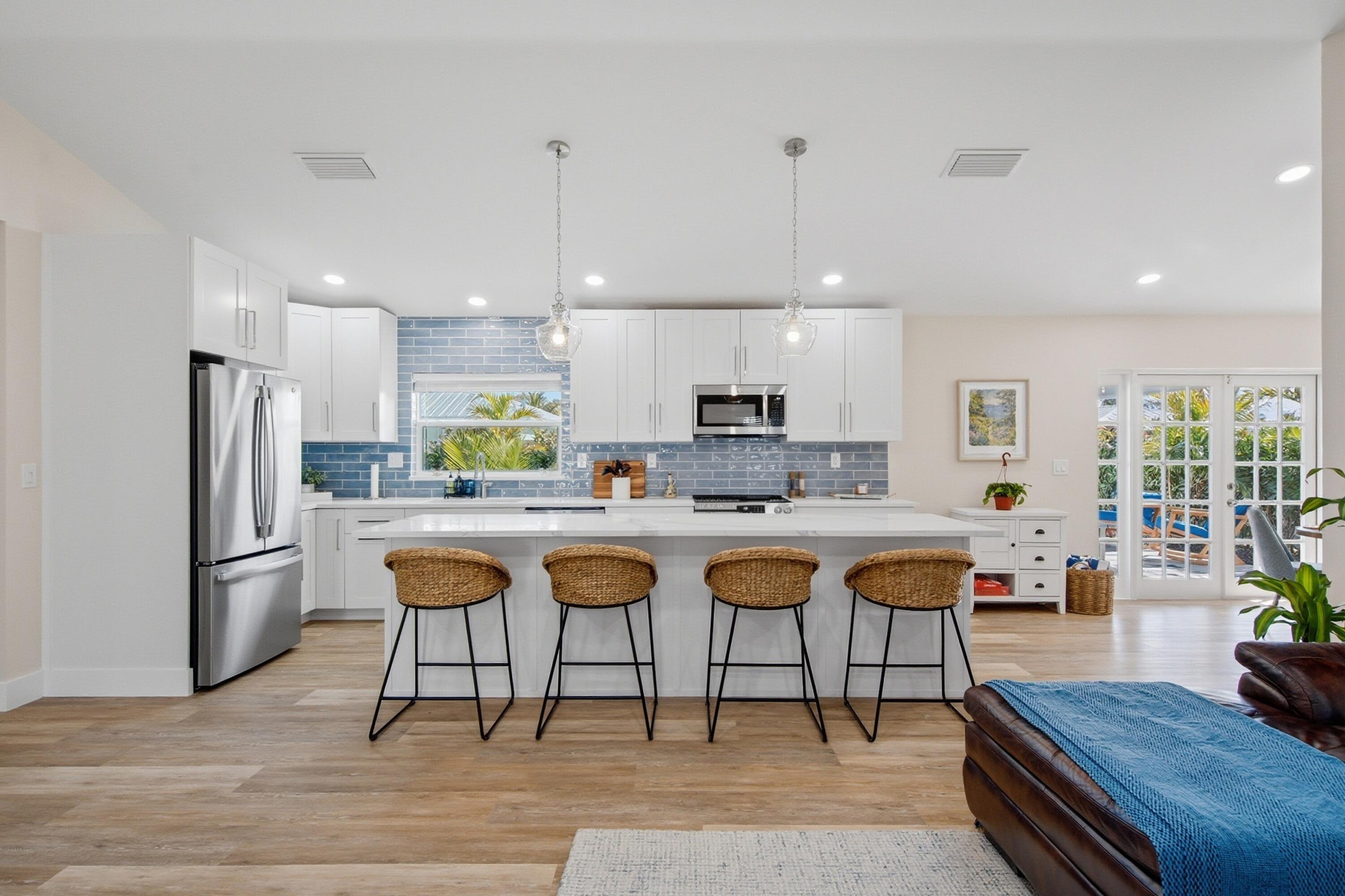 ROCKY POINT ESTATES - Residential
