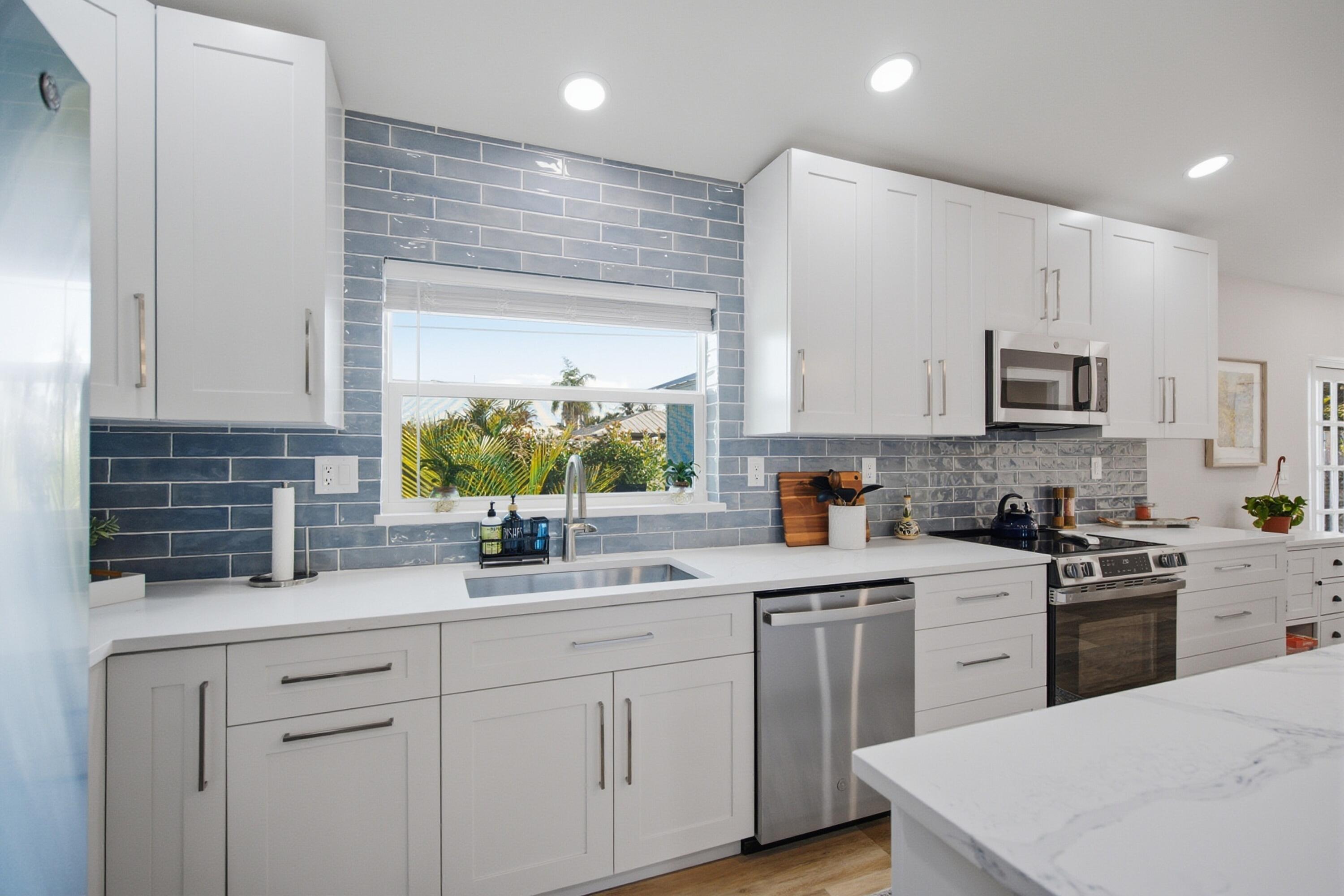 ROCKY POINT ESTATES - Residential