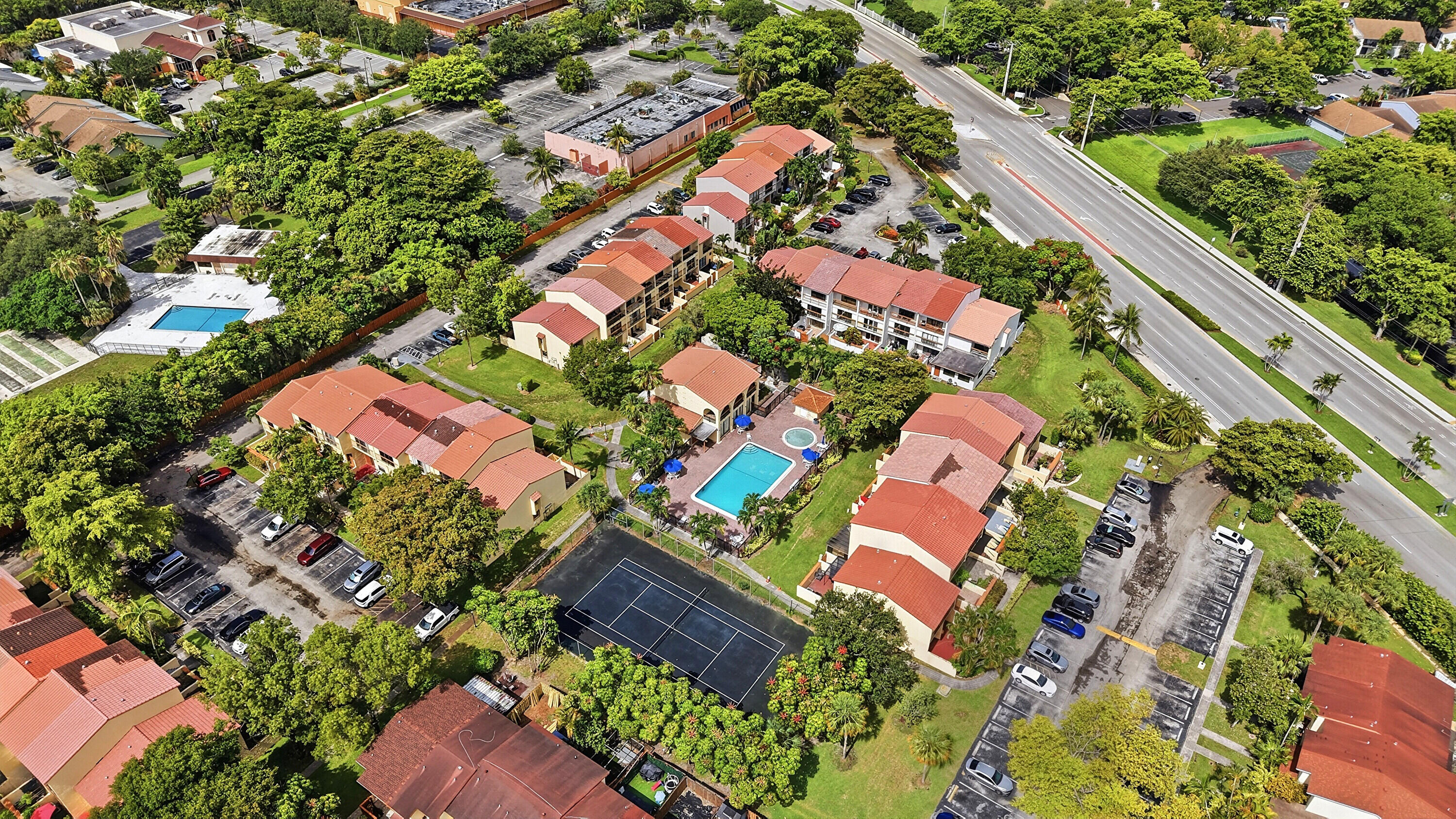 DEL RIO VILLAGE NORTH - Residential