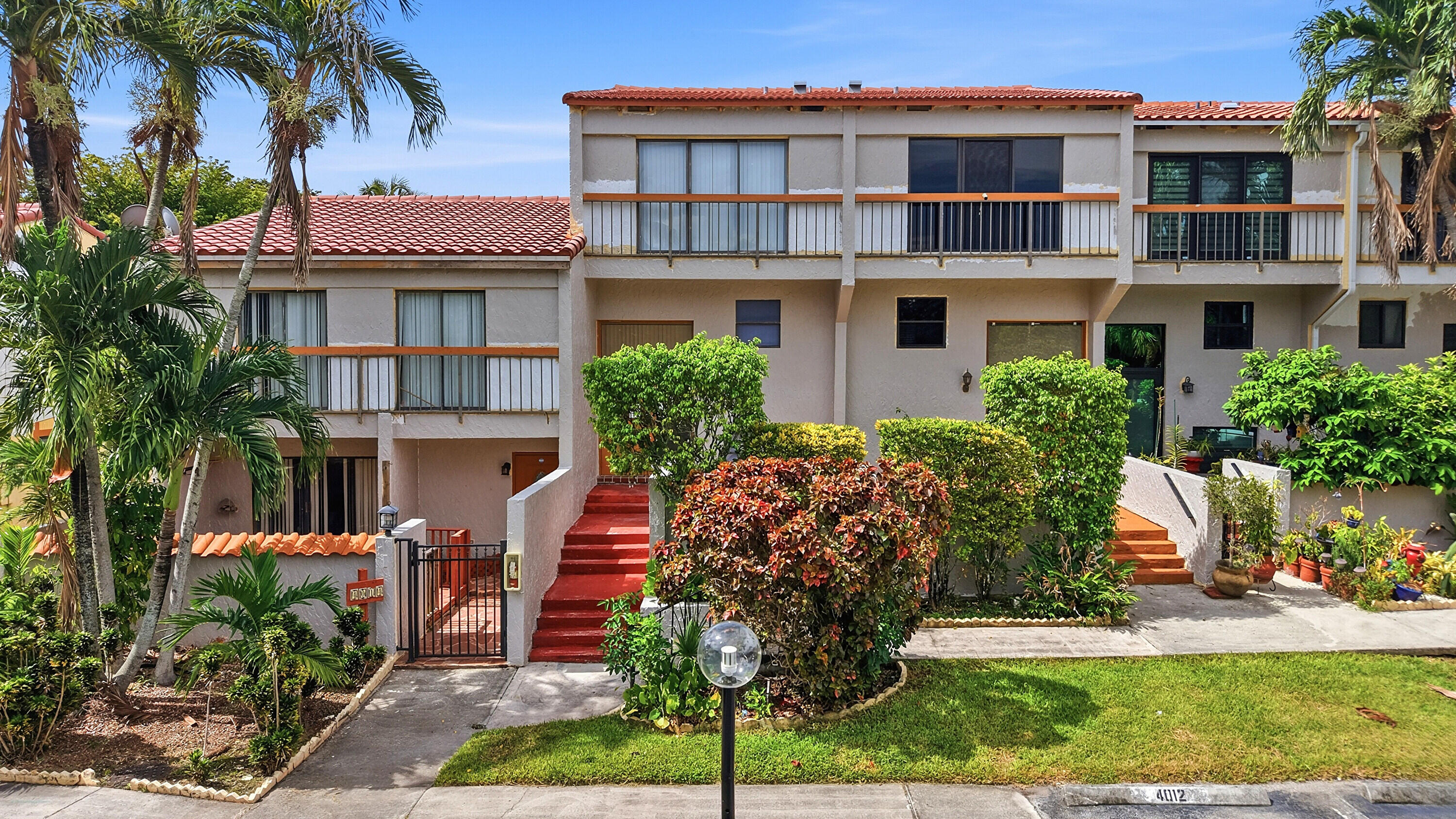 DEL RIO VILLAGE NORTH - Residential