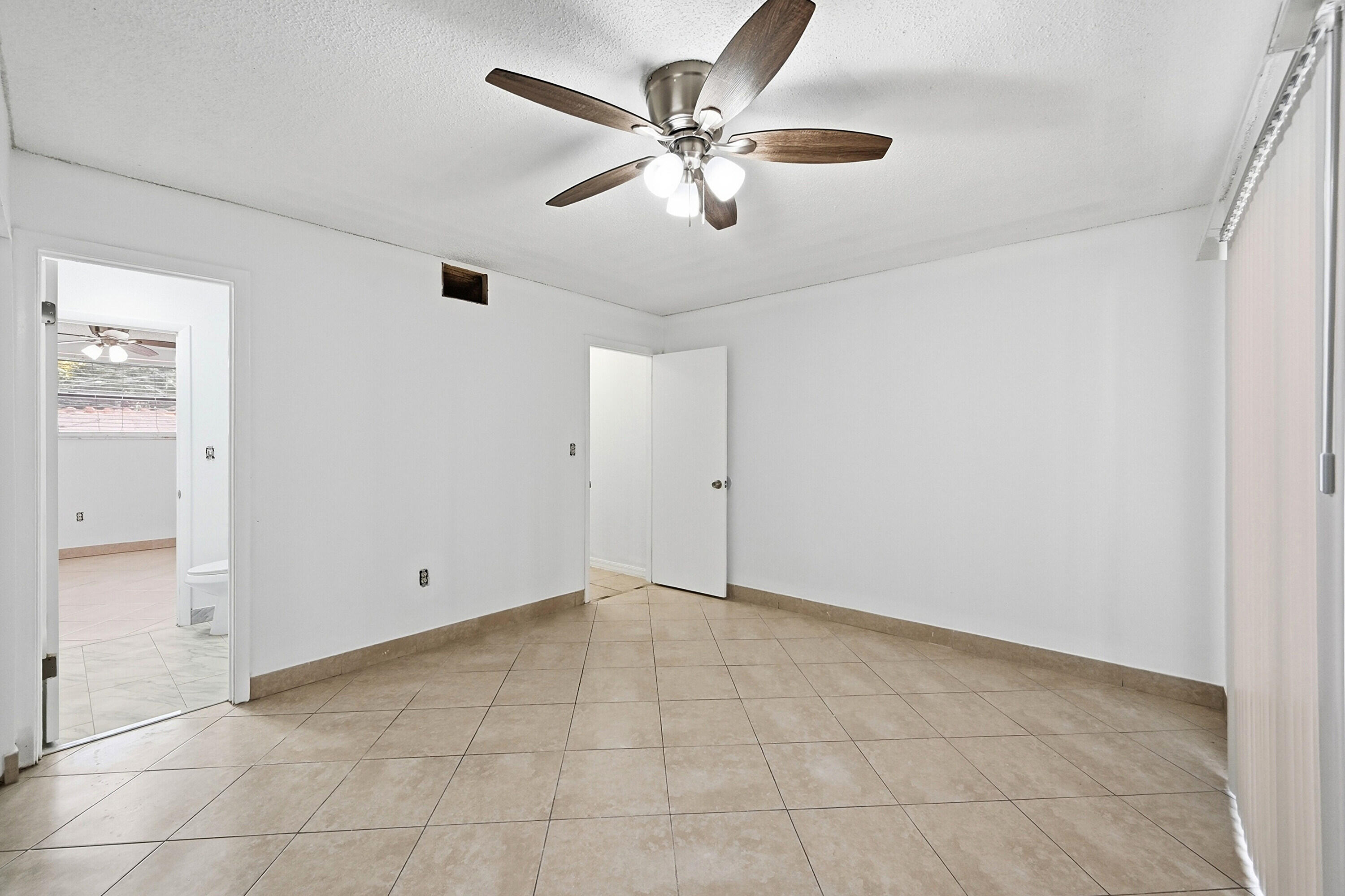 DEL RIO VILLAGE NORTH - Residential