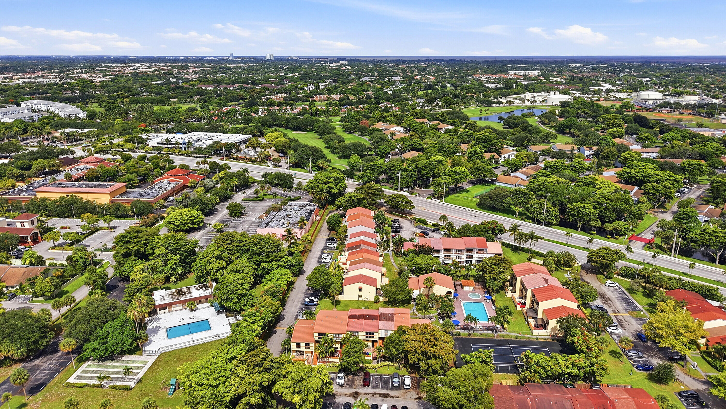 DEL RIO VILLAGE NORTH - Residential