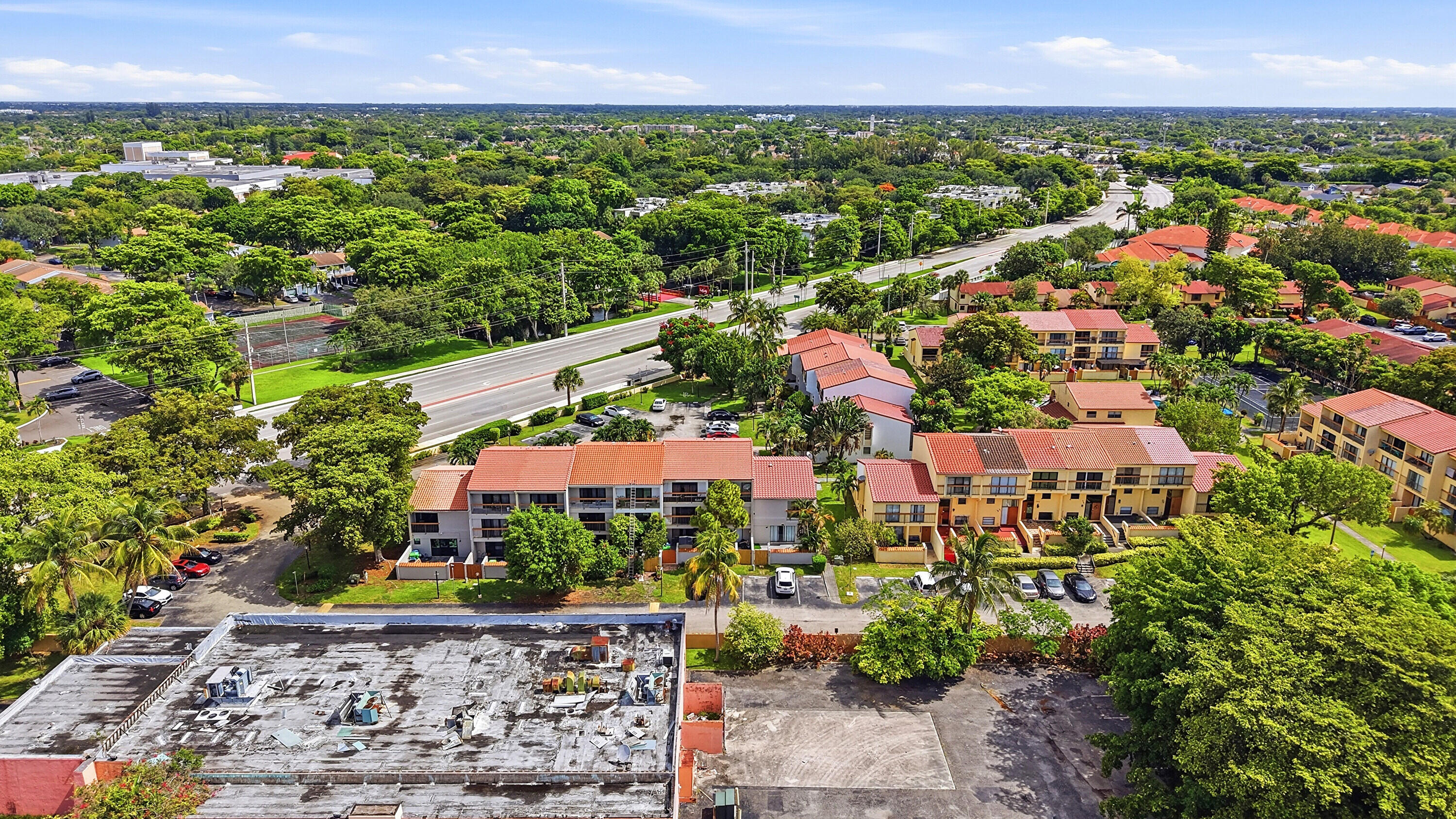 DEL RIO VILLAGE NORTH - Residential