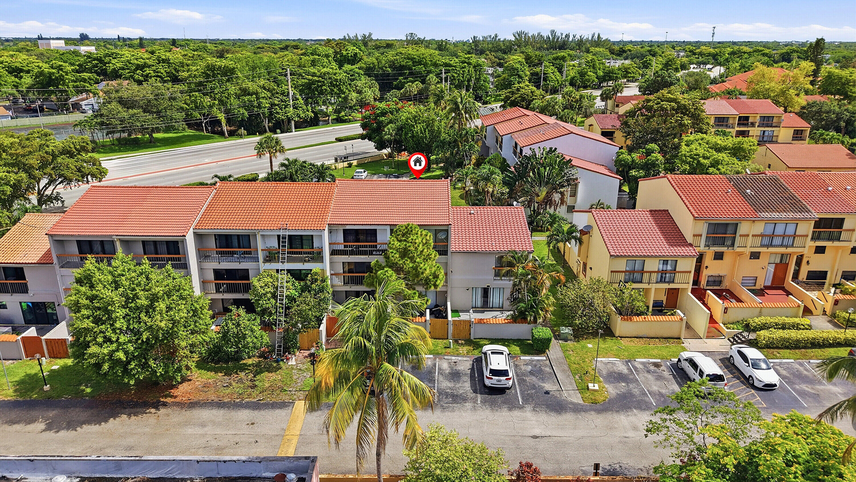 DEL RIO VILLAGE NORTH - Residential