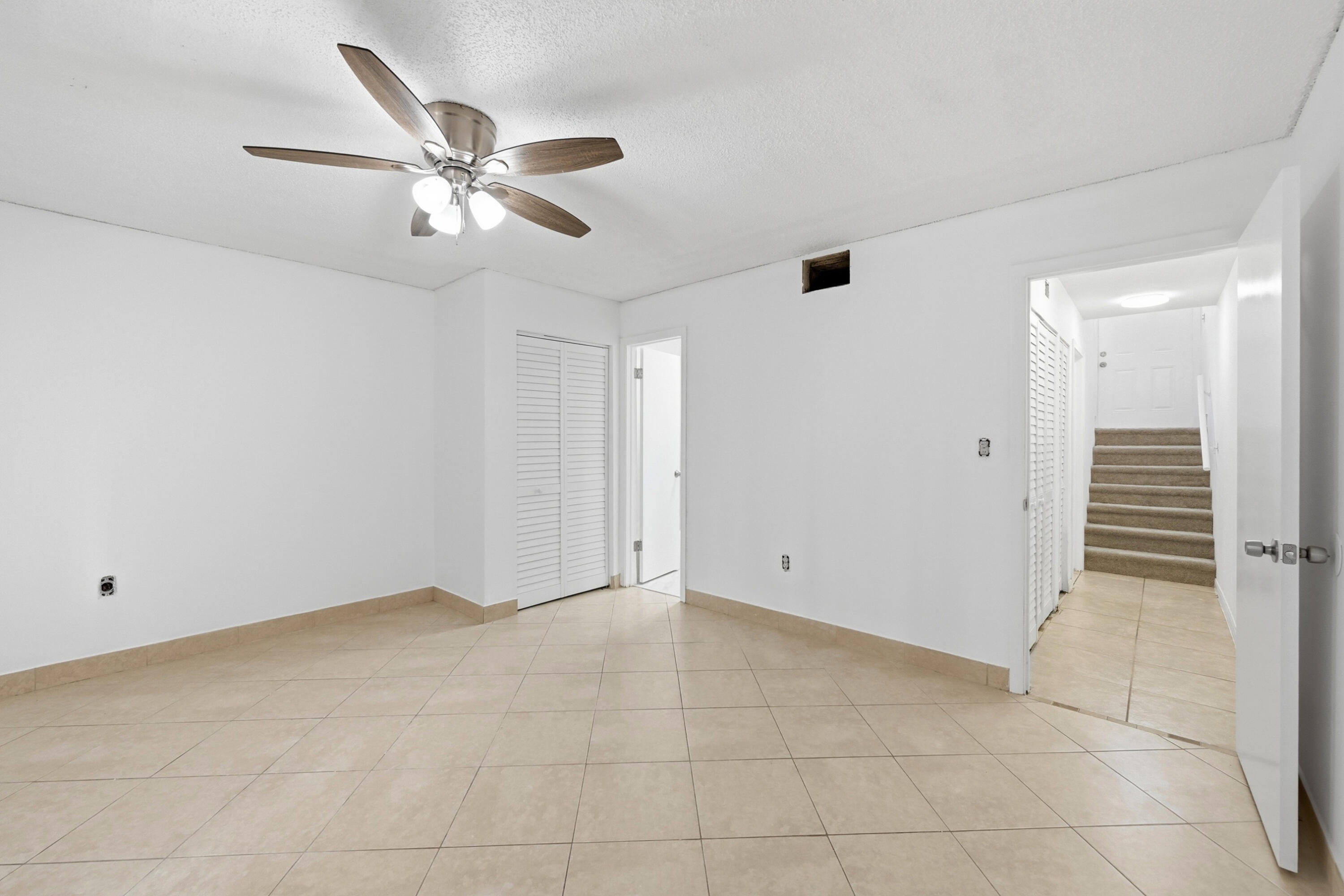 DEL RIO VILLAGE NORTH - Residential