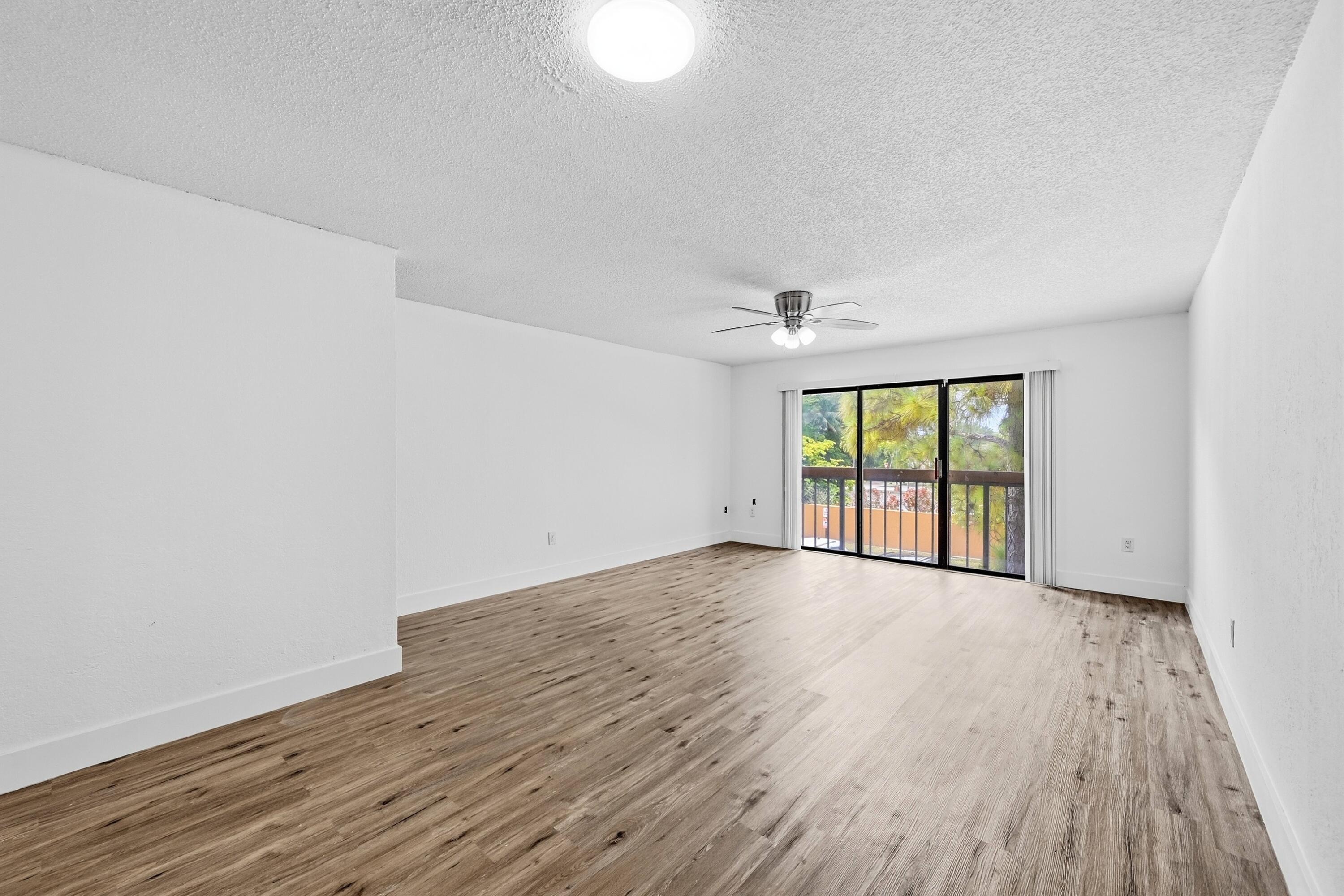 DEL RIO VILLAGE NORTH - Residential