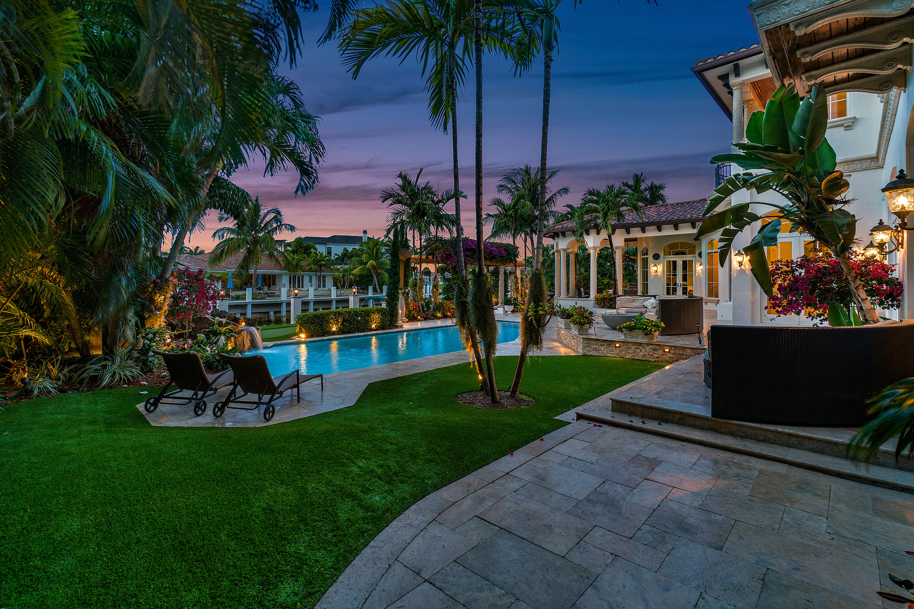 SUN AND SURF - Residential