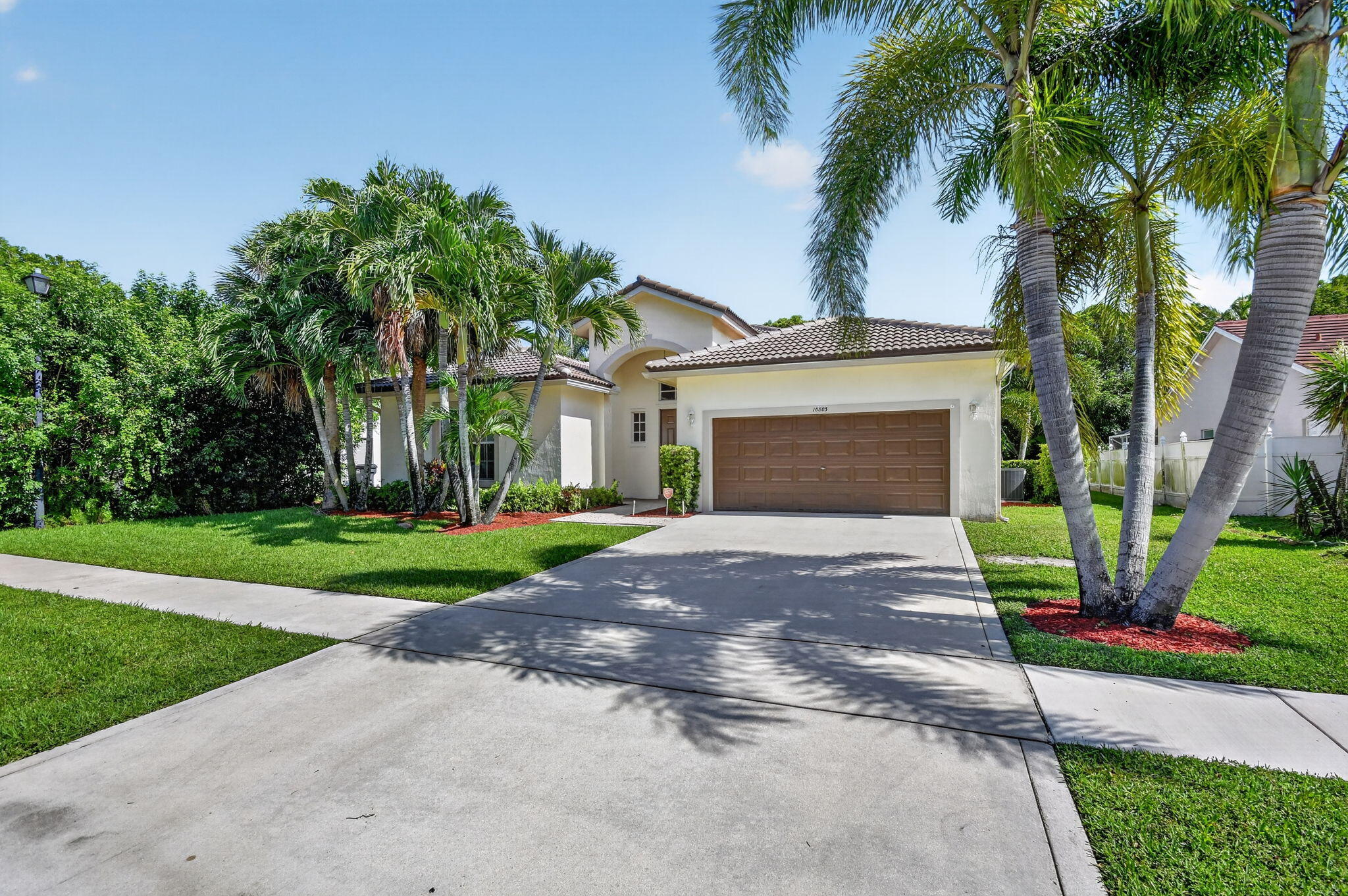 WHITEHORSE ESTATES - Residential