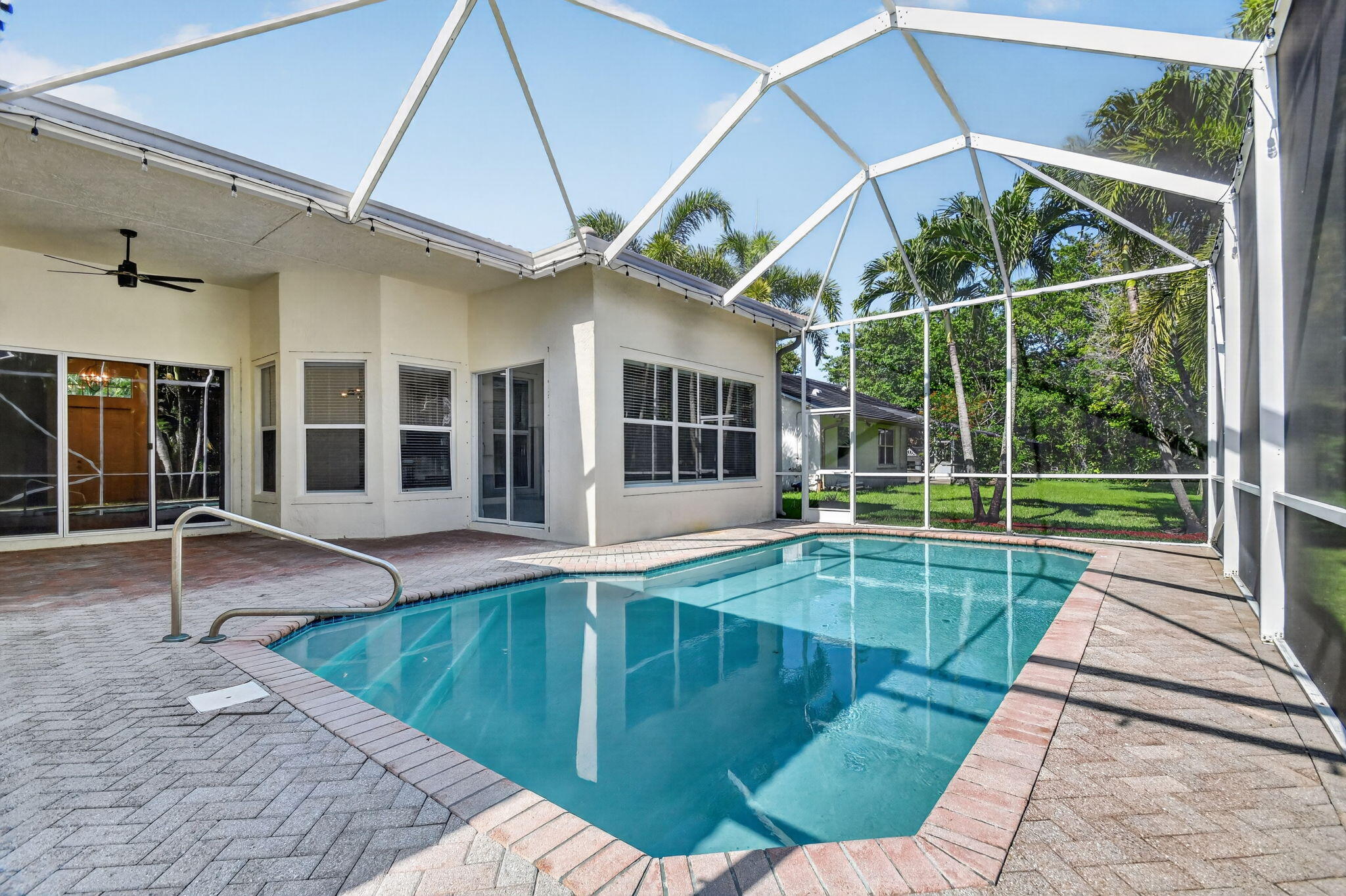 WHITEHORSE ESTATES - Residential