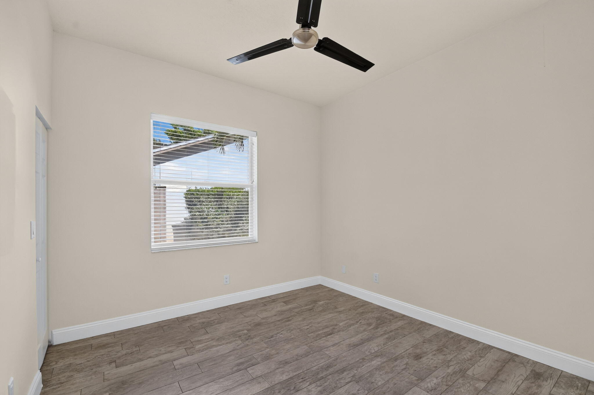 WHITEHORSE ESTATES - Residential
