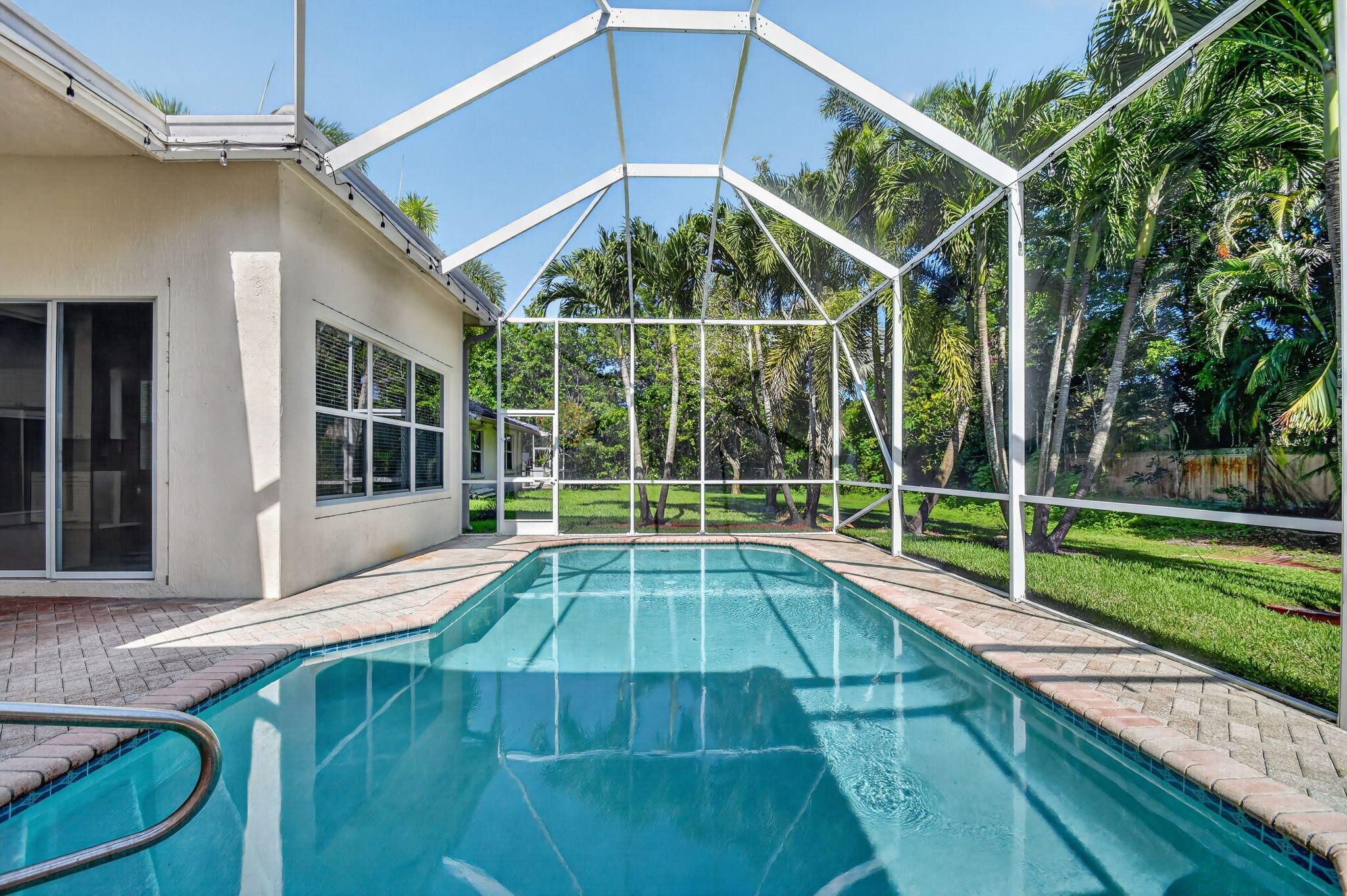 WHITEHORSE ESTATES - Residential