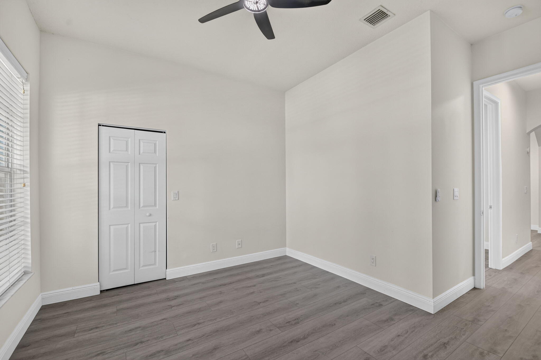 WHITEHORSE ESTATES - Residential