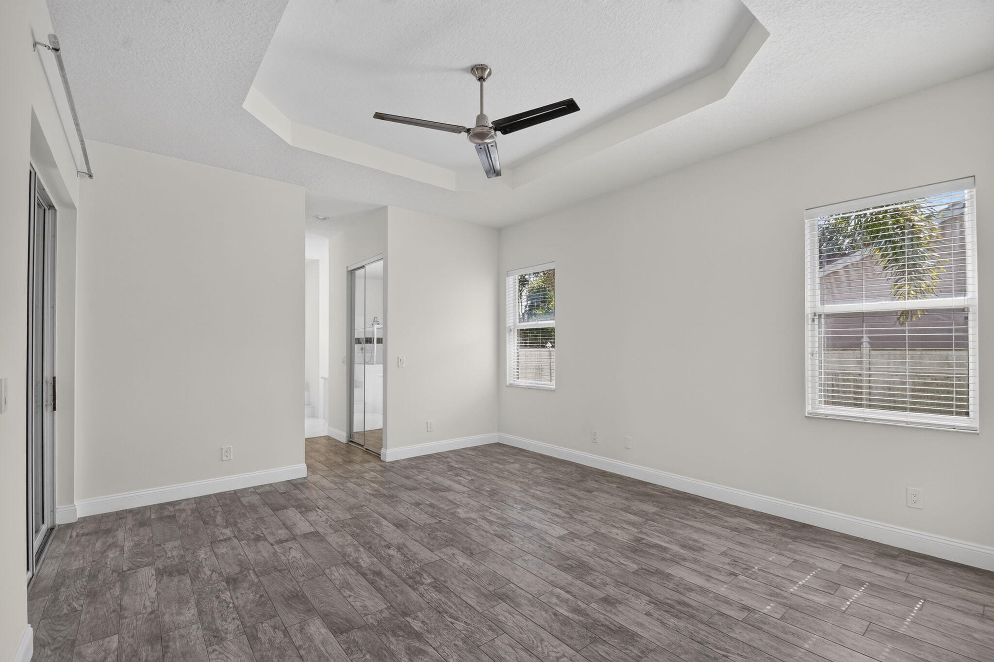 WHITEHORSE ESTATES - Residential