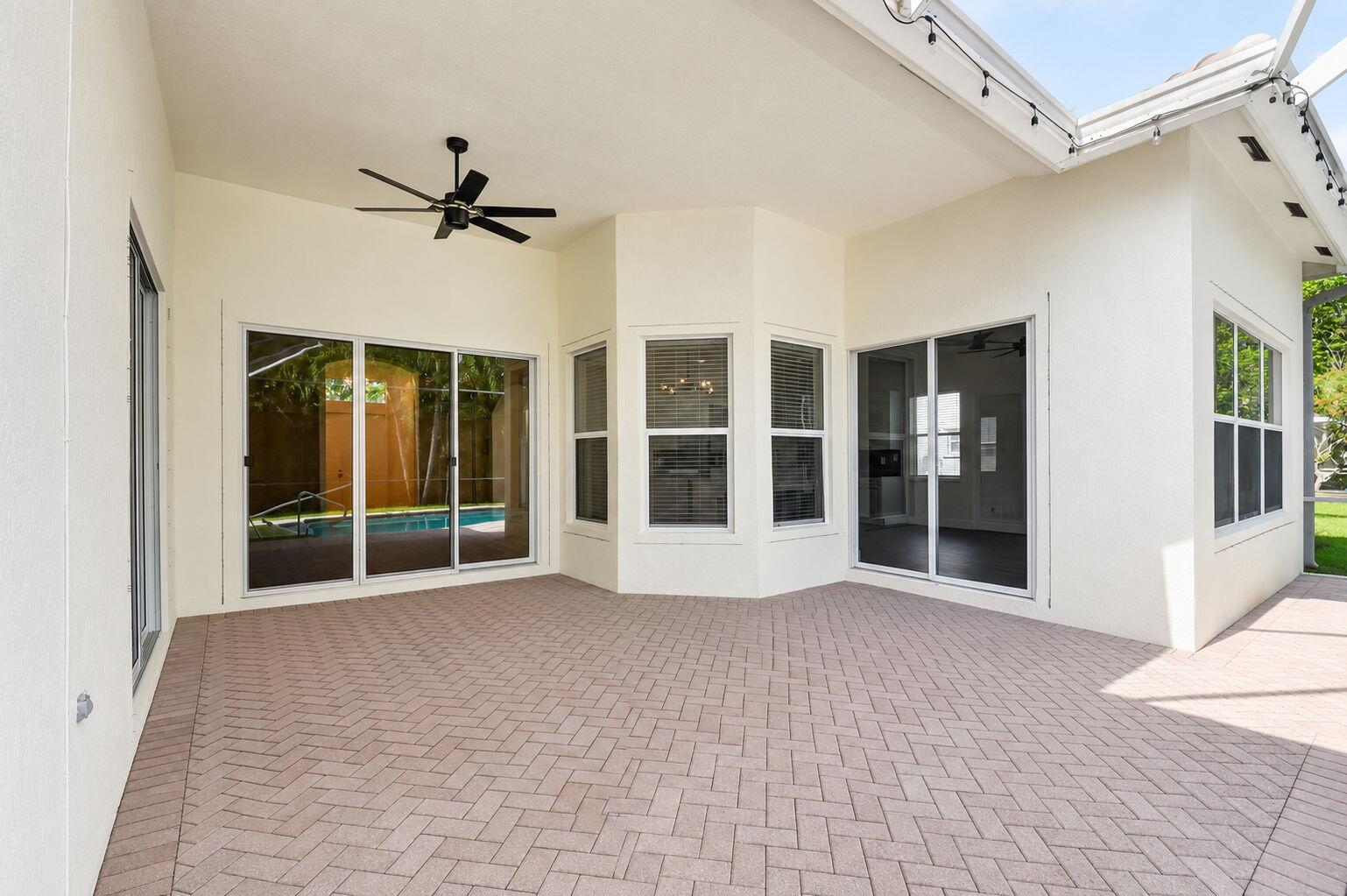 WHITEHORSE ESTATES - Residential